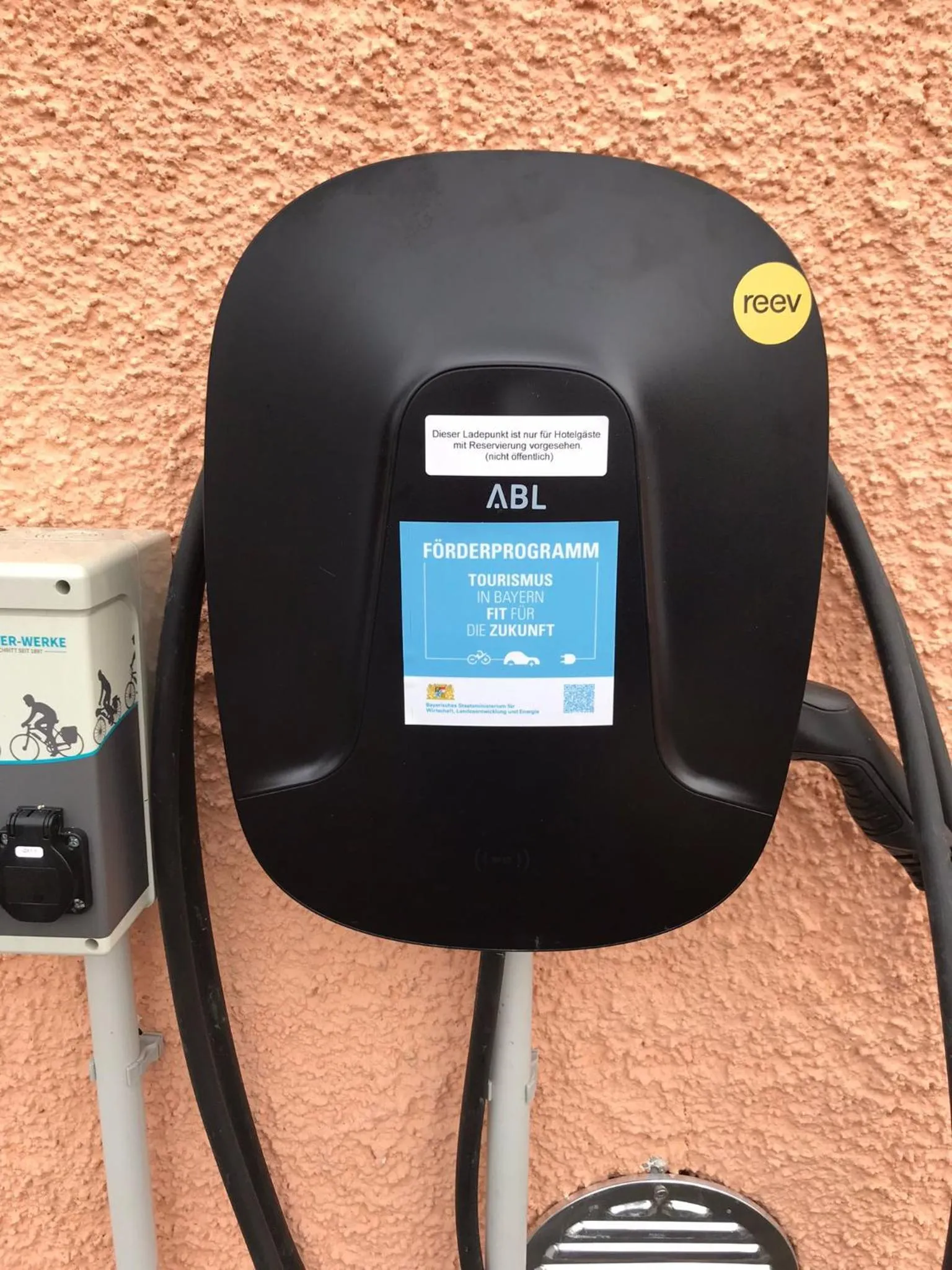 Parking in Das Arni´s