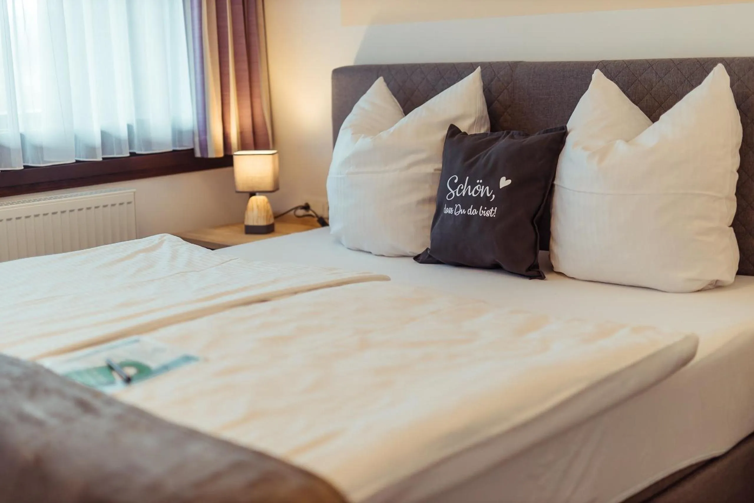 Photo of the whole room, Bed in Das Arni´s