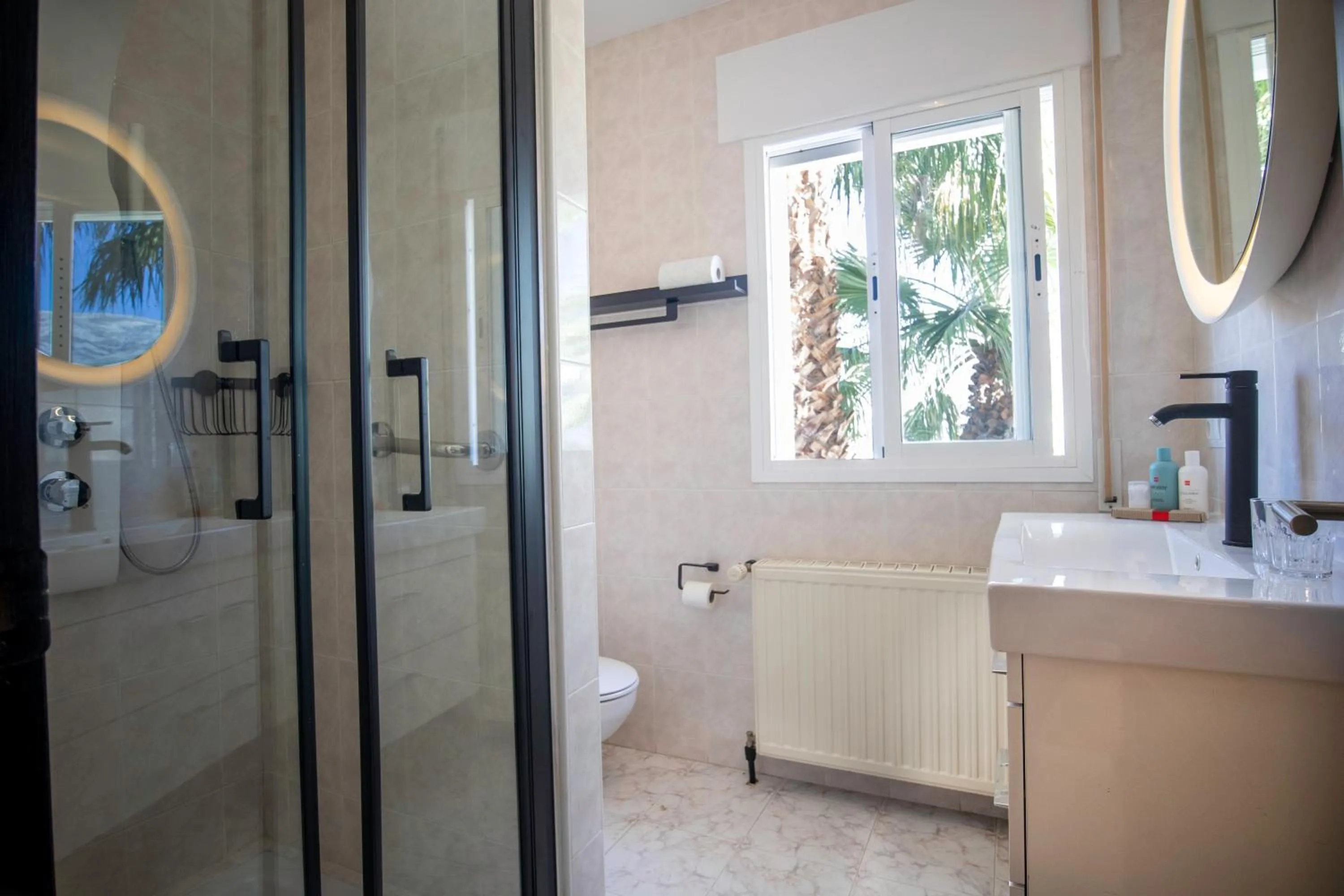 Bathroom in Malaga Hills Double Comfort Boutique & Wellness Eco-Hotel -Adults Only-