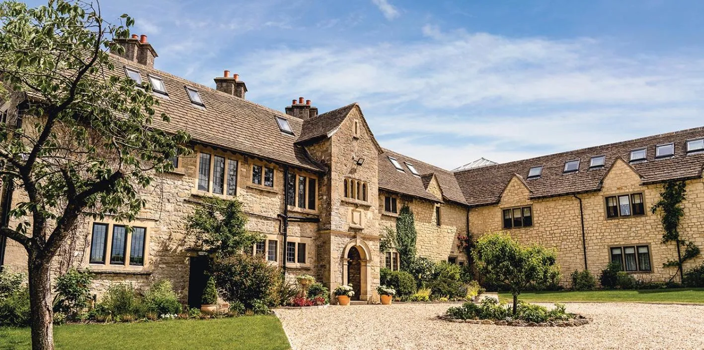 Property building in The Pear Tree