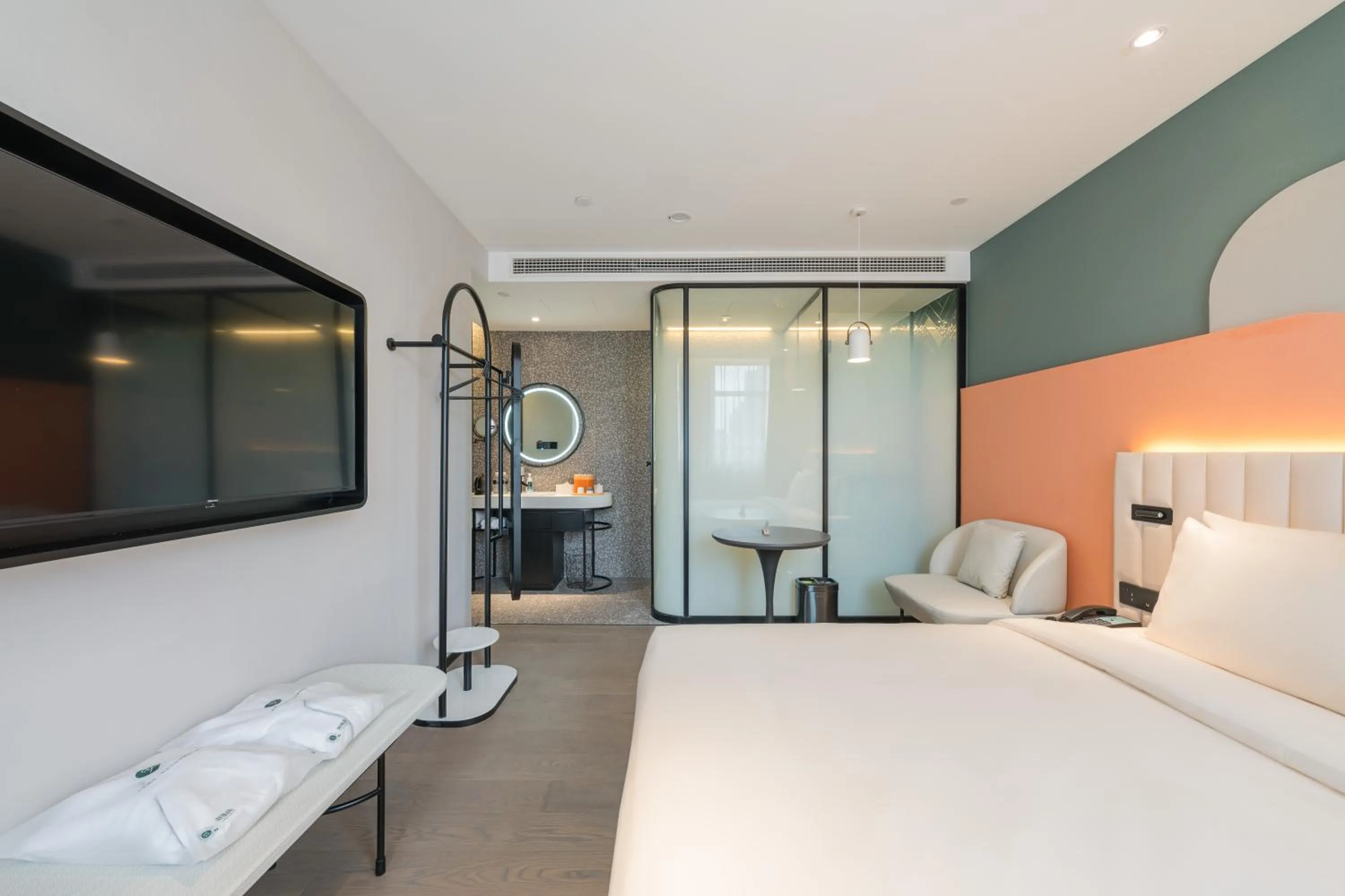 Bedroom, Bed in Atour X Shanghai Jing'an huashanlu Temple