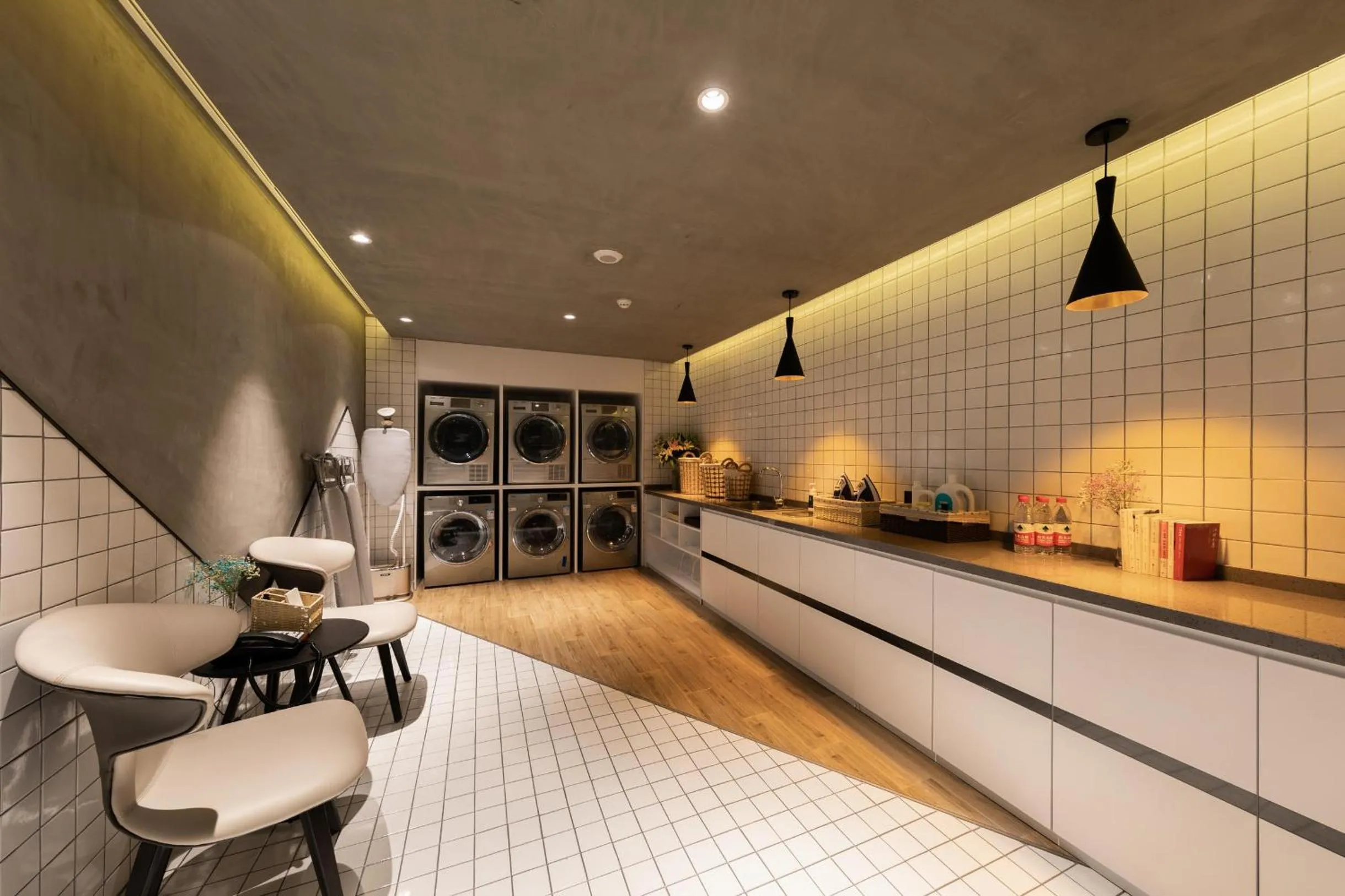 Atour Hotel Heze Ancient City Park