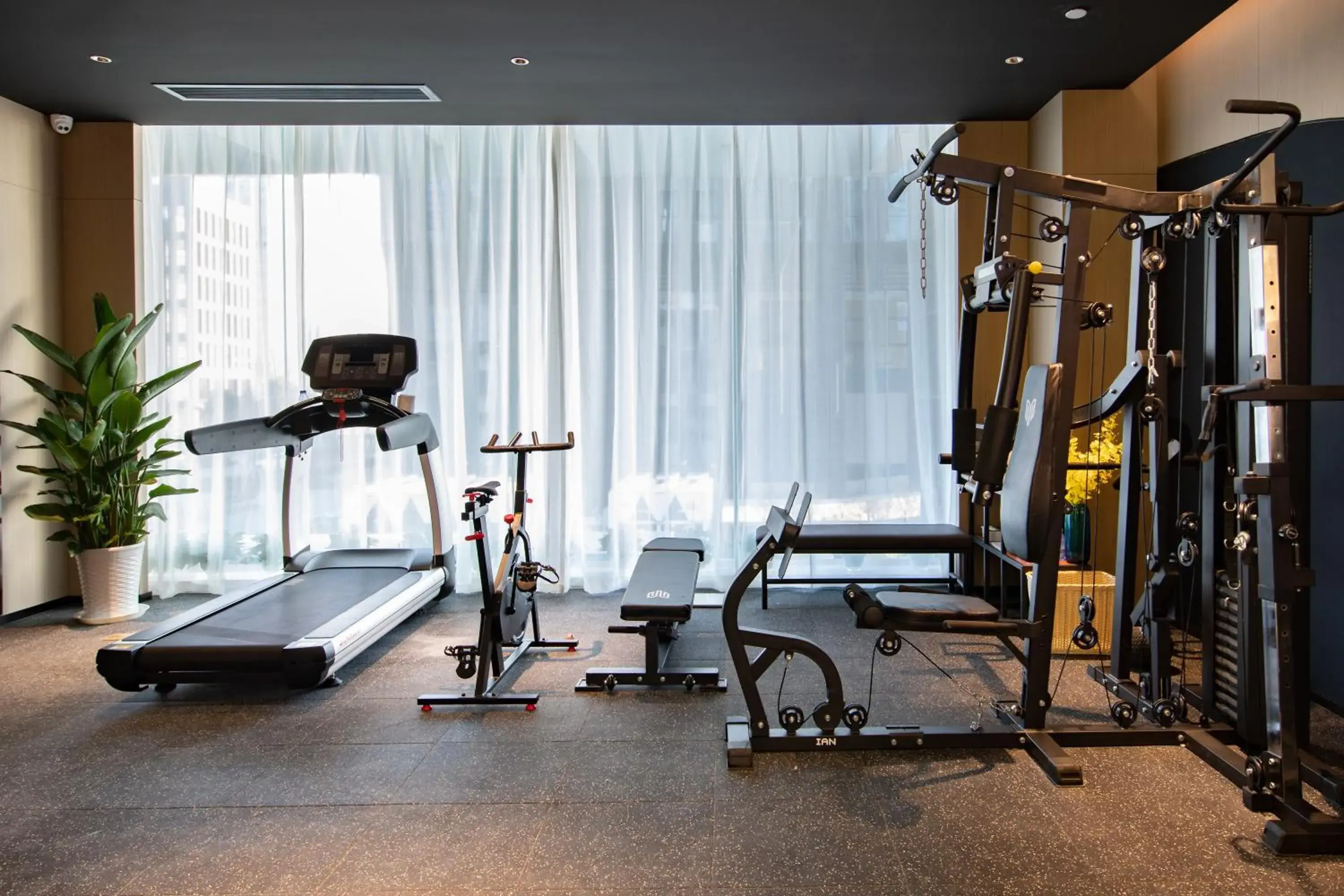 Fitness centre/facilities in Atour Hotel Wuhan Jinyin Lake Fitness centre/facilities in Atour Hotel Wuhan Jinyin Lake