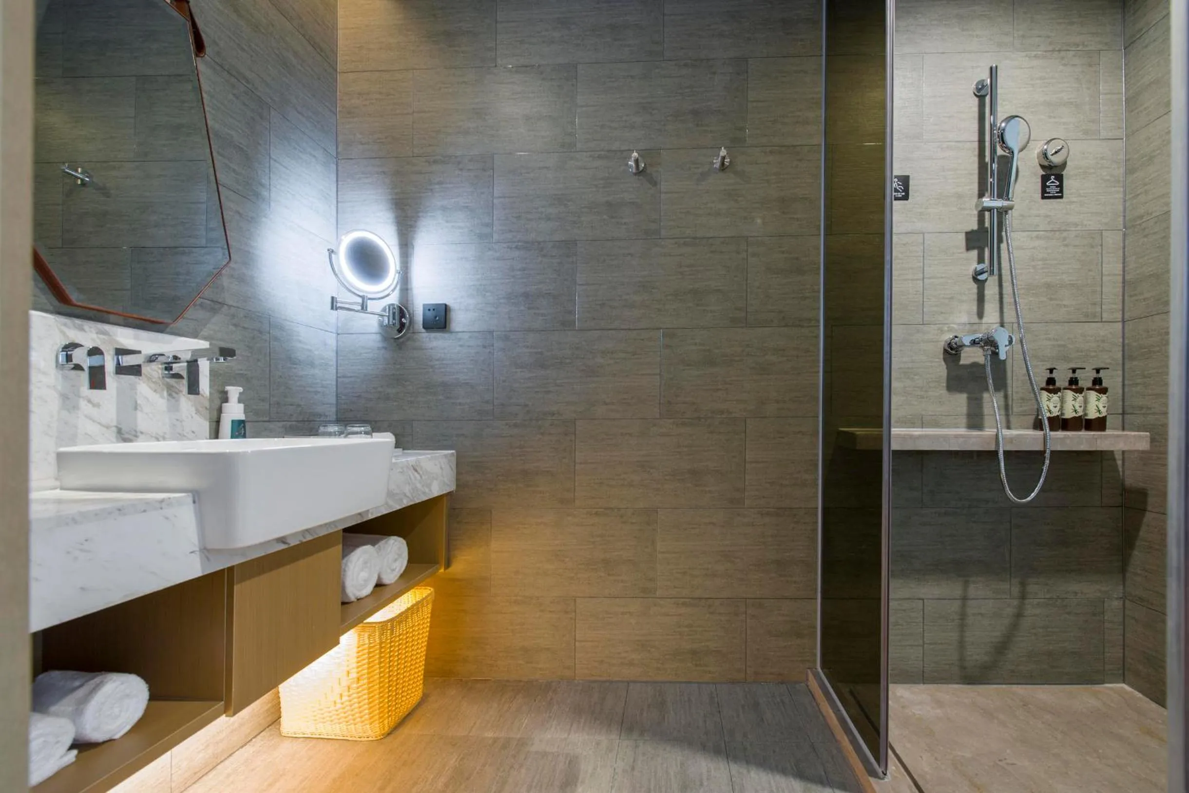 Bathroom in Atour Hotel Guangzhou Huadu Financial Center