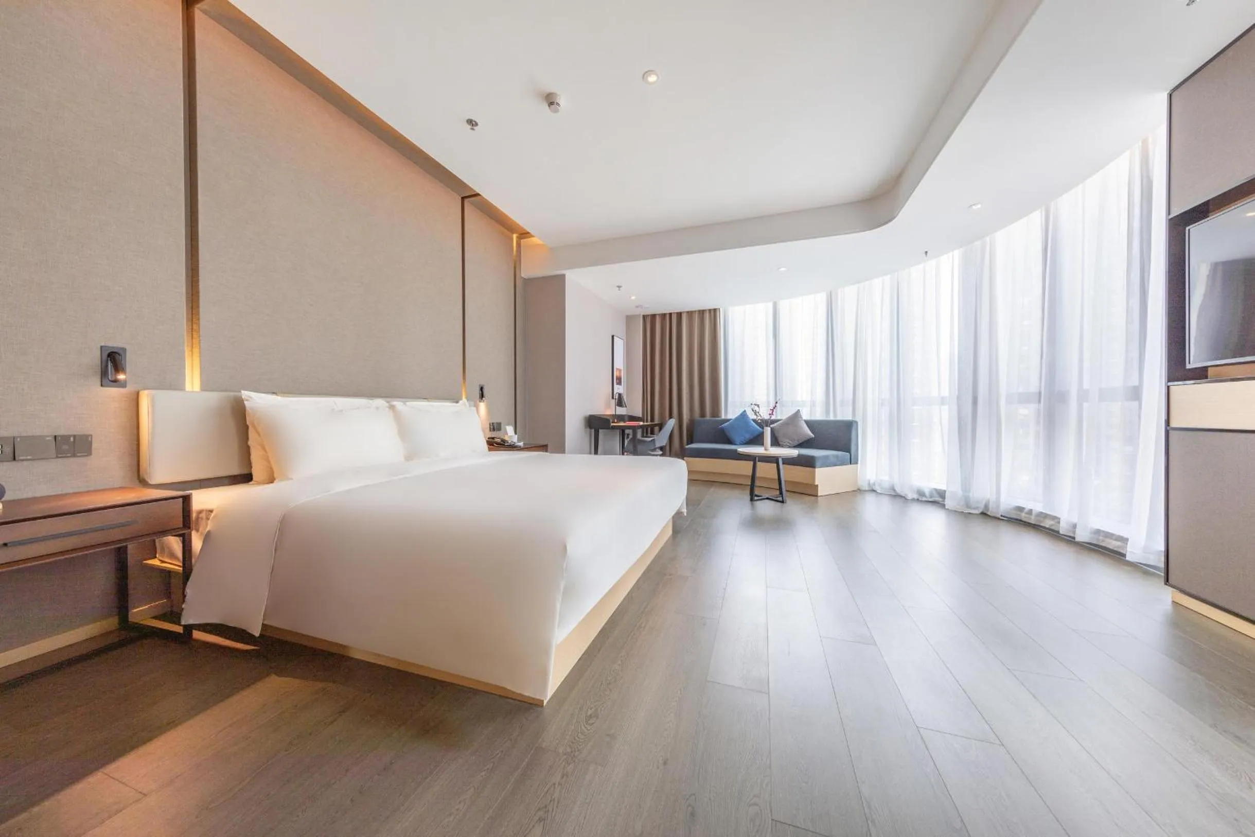 Bedroom, Bed in Atour S Shenzhen Nanshan
