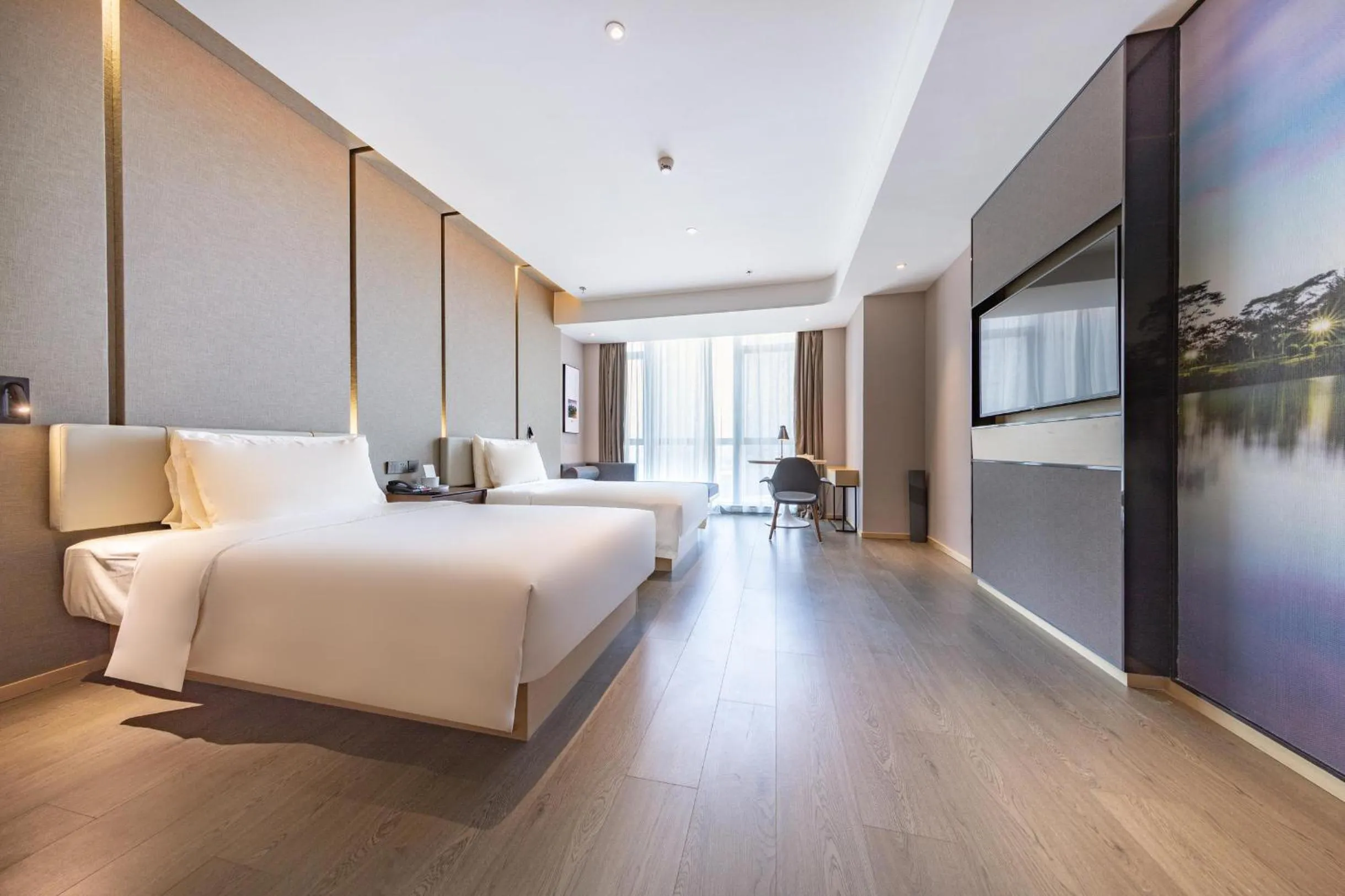 Bed in Atour S Shenzhen Nanshan