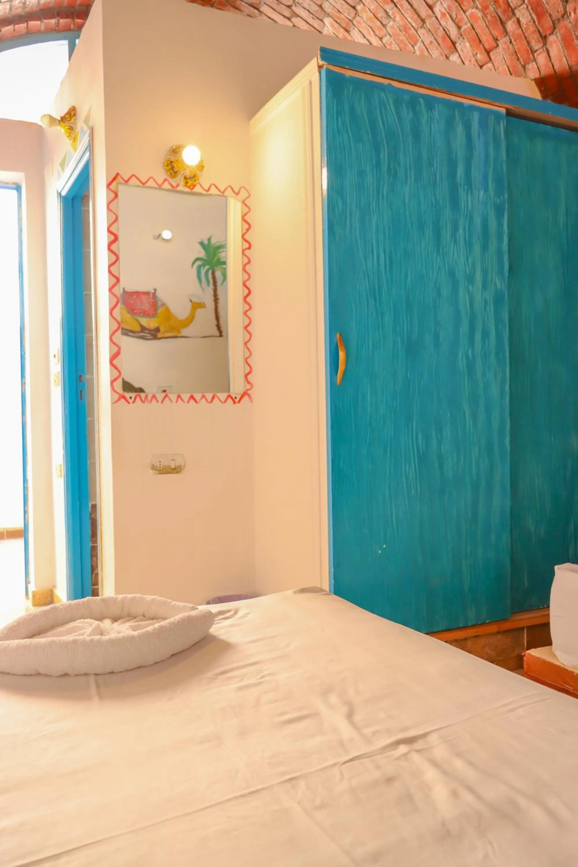 Photo of the whole room, Bed in Nubian Kulih house