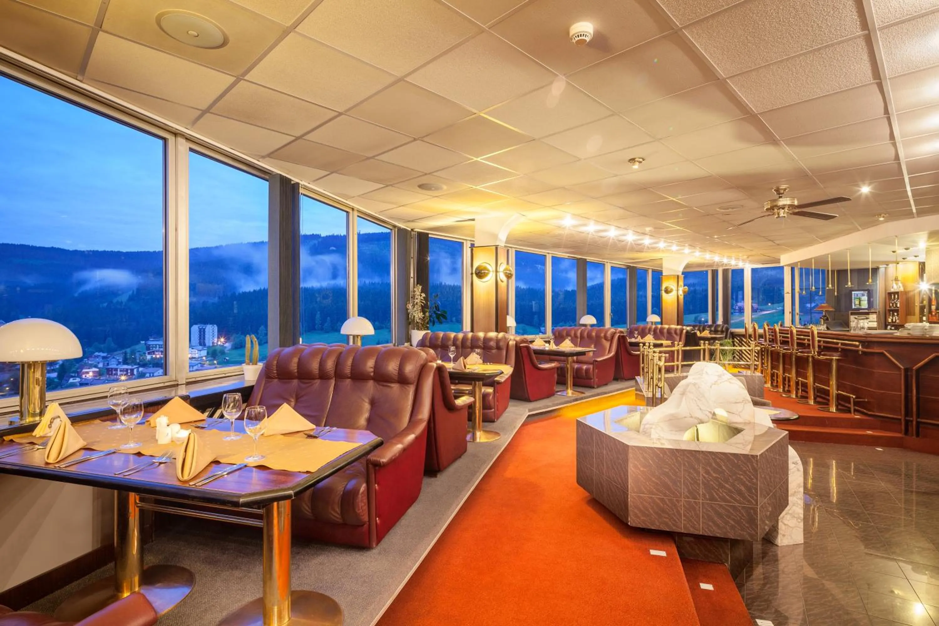 Lounge or bar in Hotel Horizont