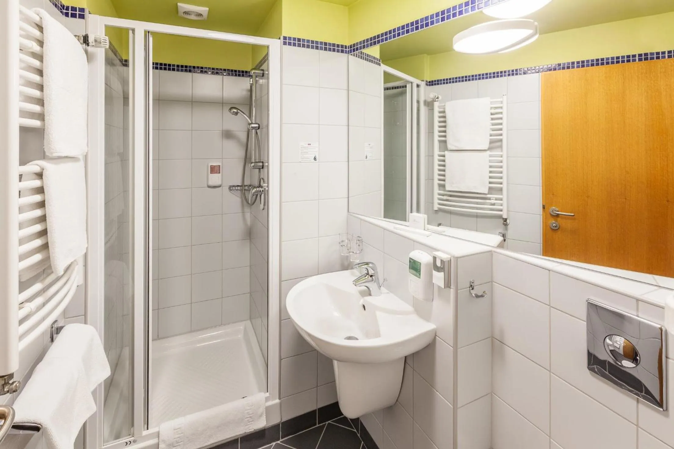 Bathroom in Hotel Horizont