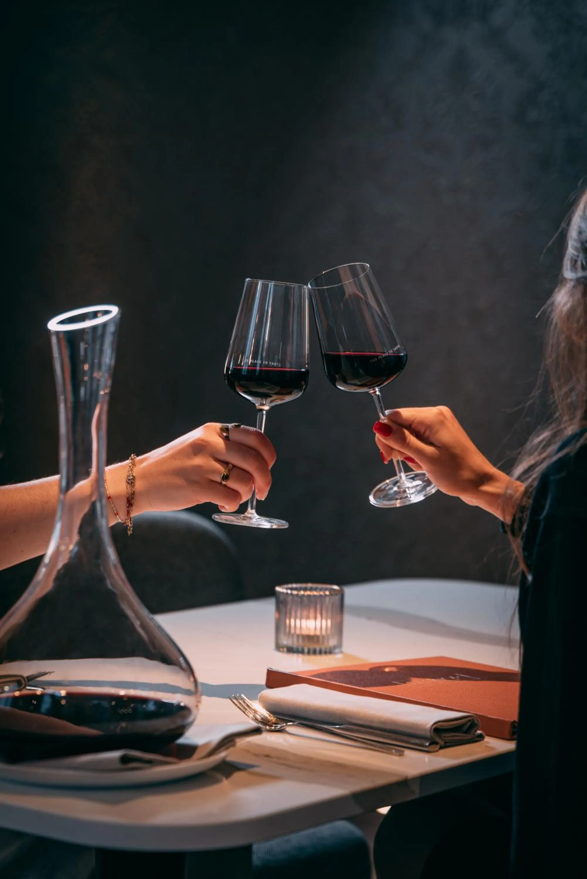 Drinks in Hôtel LÉONOR the place to live