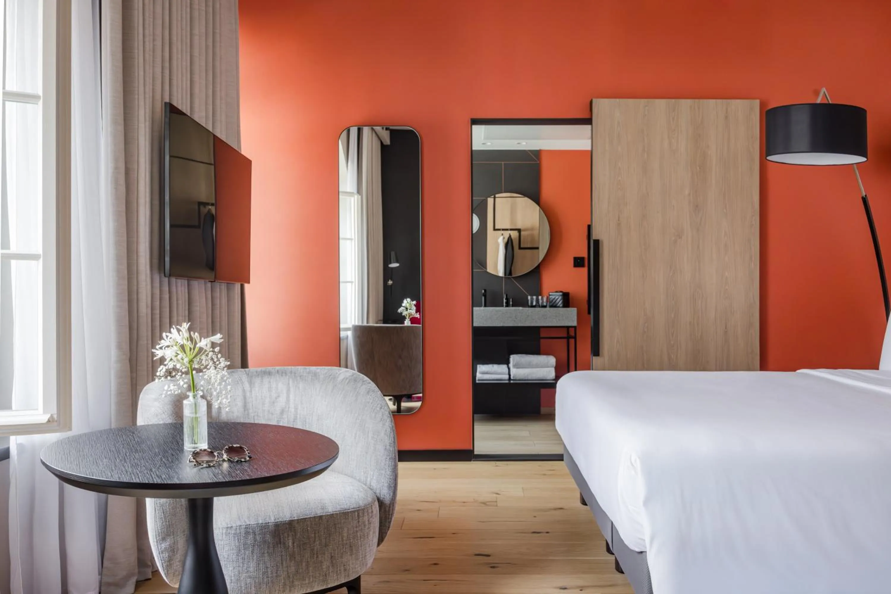 Bedroom, Bed in Hôtel LÉONOR the place to live