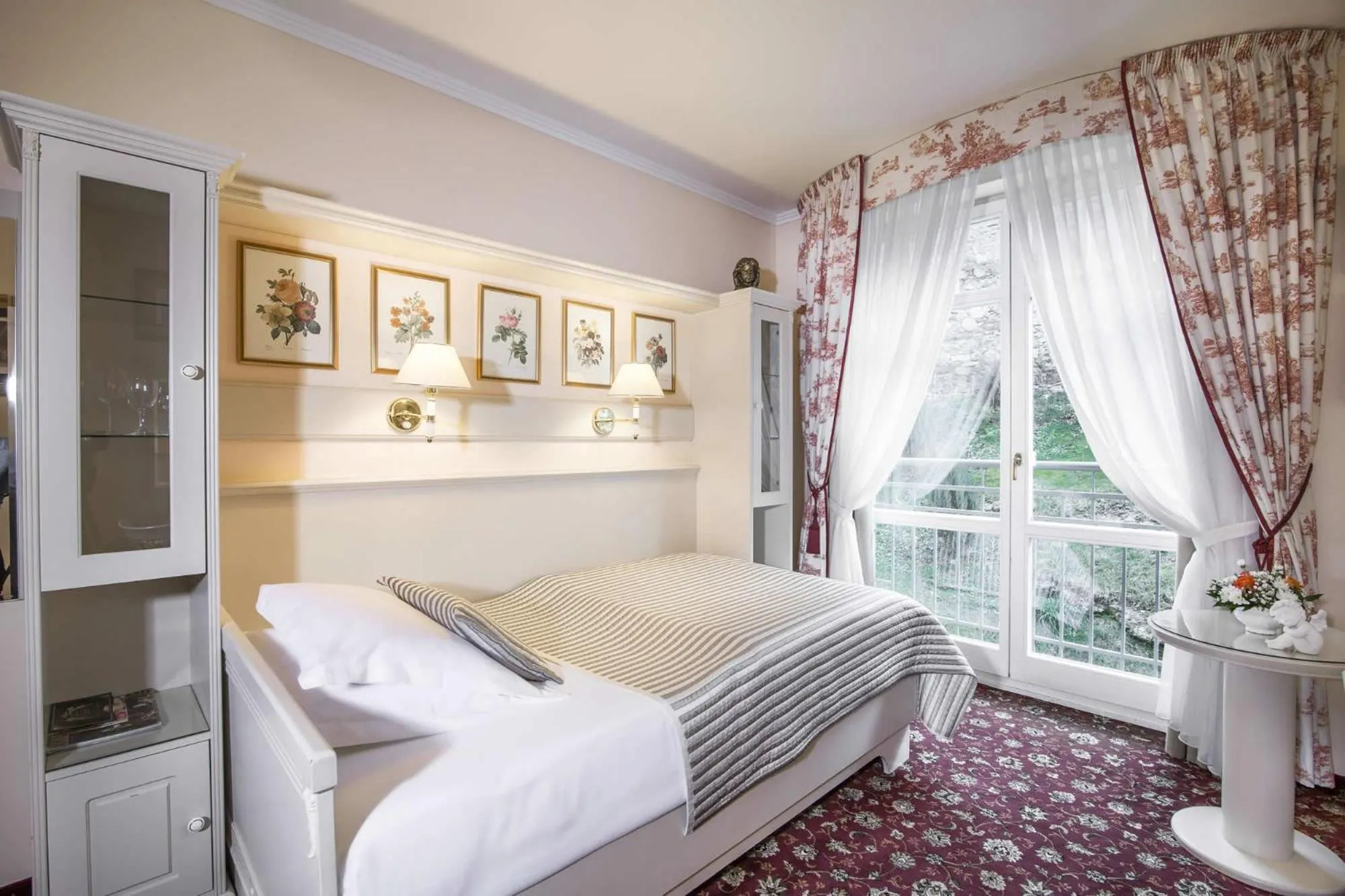 Bed in Karlsbad Grande Madonna