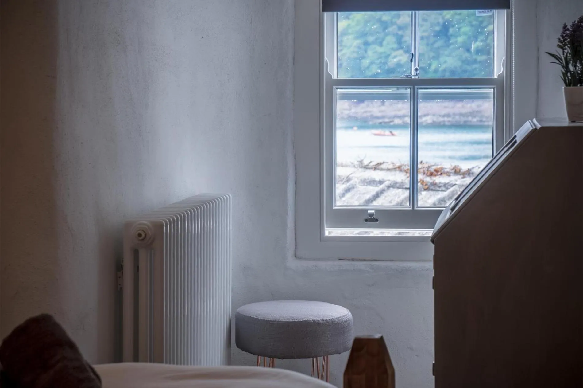 Floor plan, Bed in Brook Cottage - 2 Bedroom Cottage - Dale