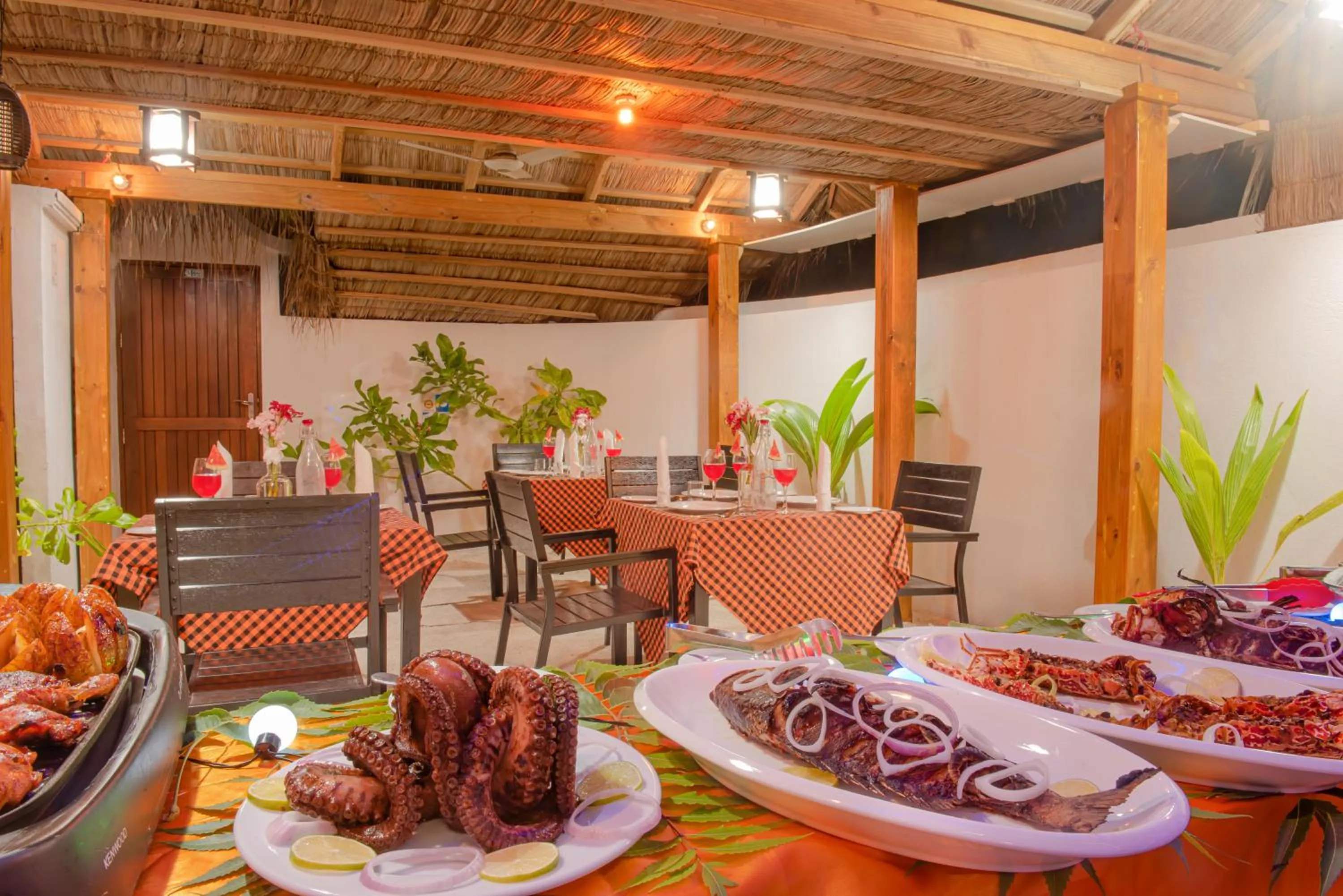 Restaurant/places to eat in Ocean Lilly Inn