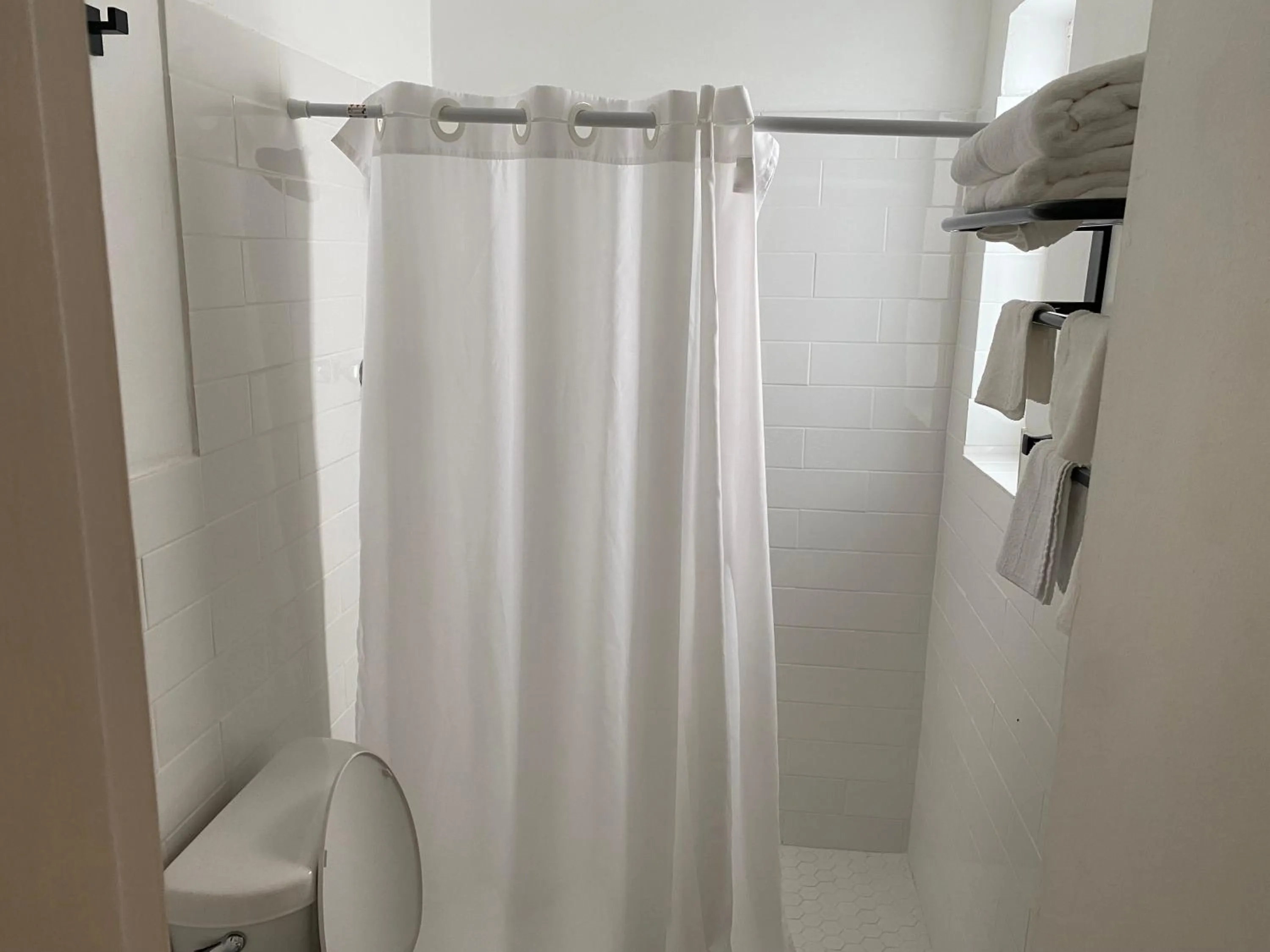 Bathroom in Tiana Beach Inn