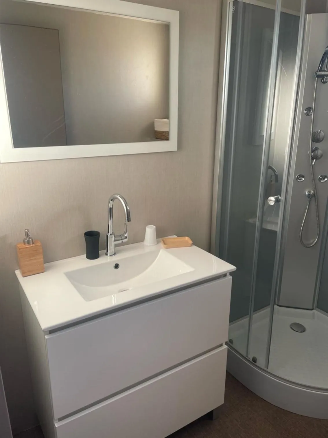 Bathroom in les rouardes