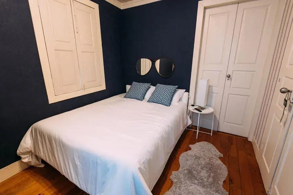 Double Room with Shared Bathroom in CTR Guest House Double Room with Shared Bathroom in CTR Guest House