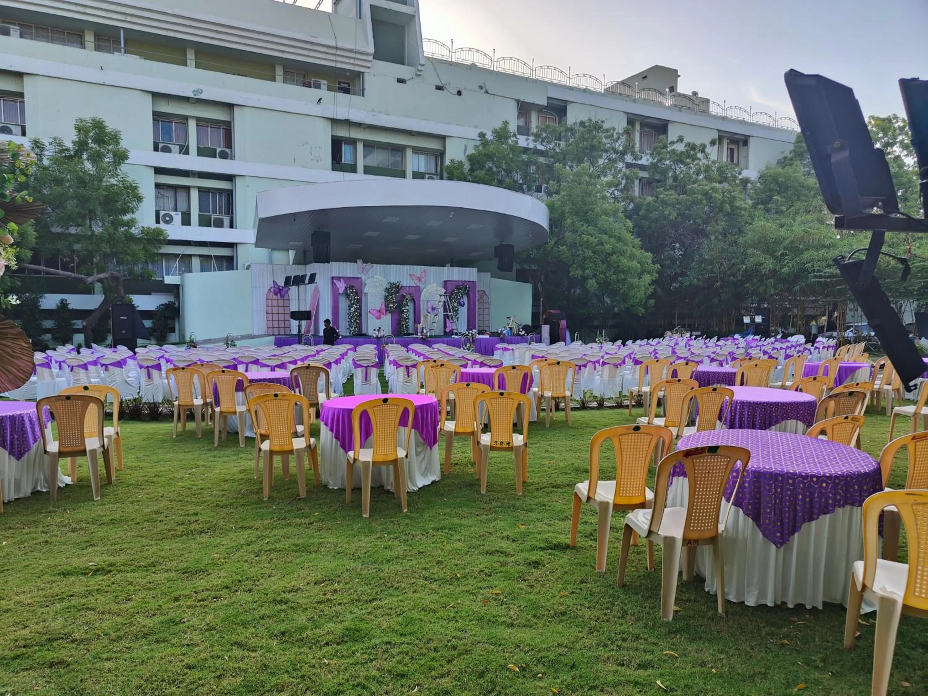 Garden in Hotel Geetha International