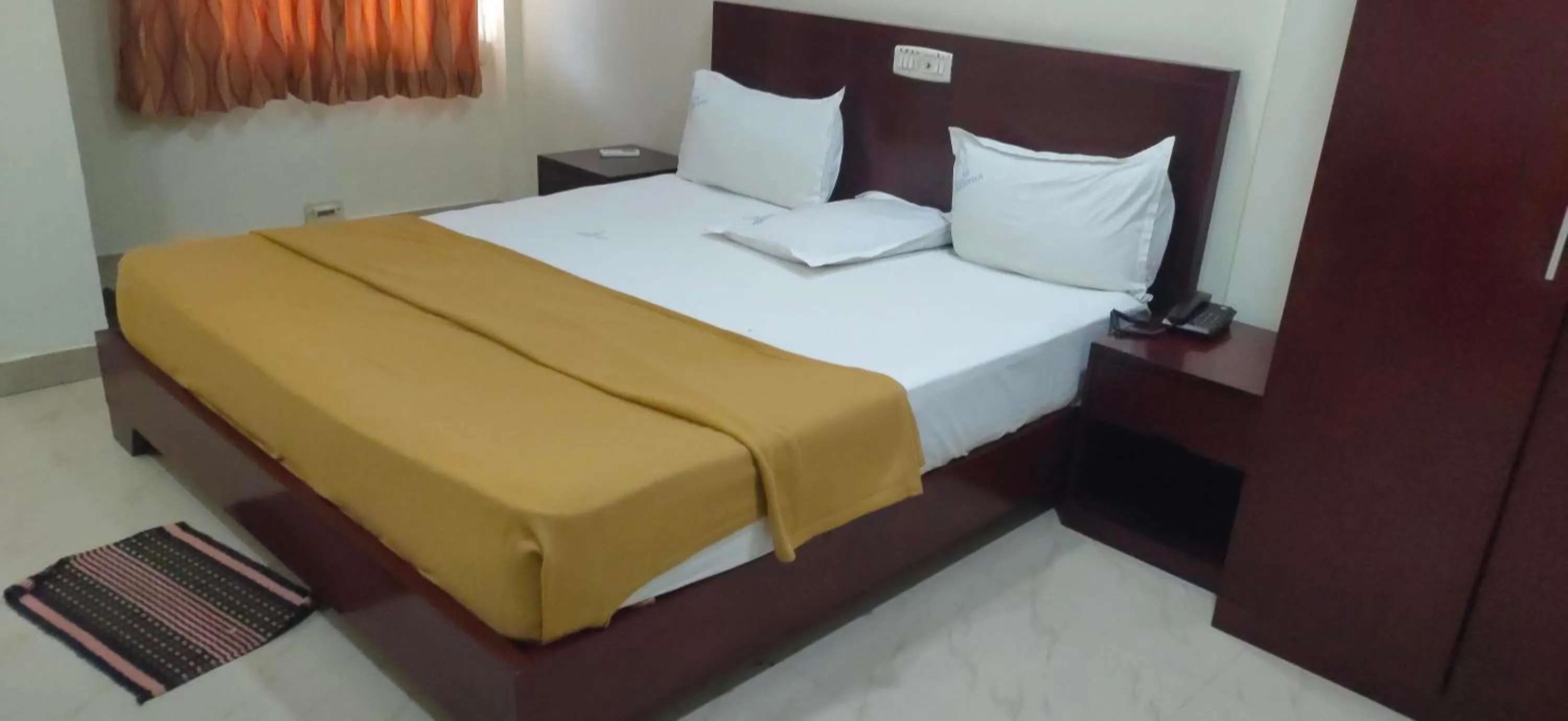 Photo of the whole room, Bed in Hotel Geetha International