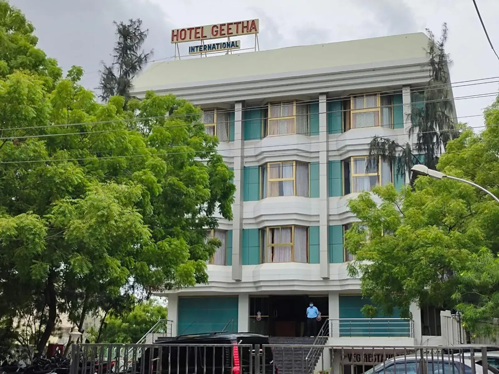 Property building in Hotel Geetha International Property building in Hotel Geetha International