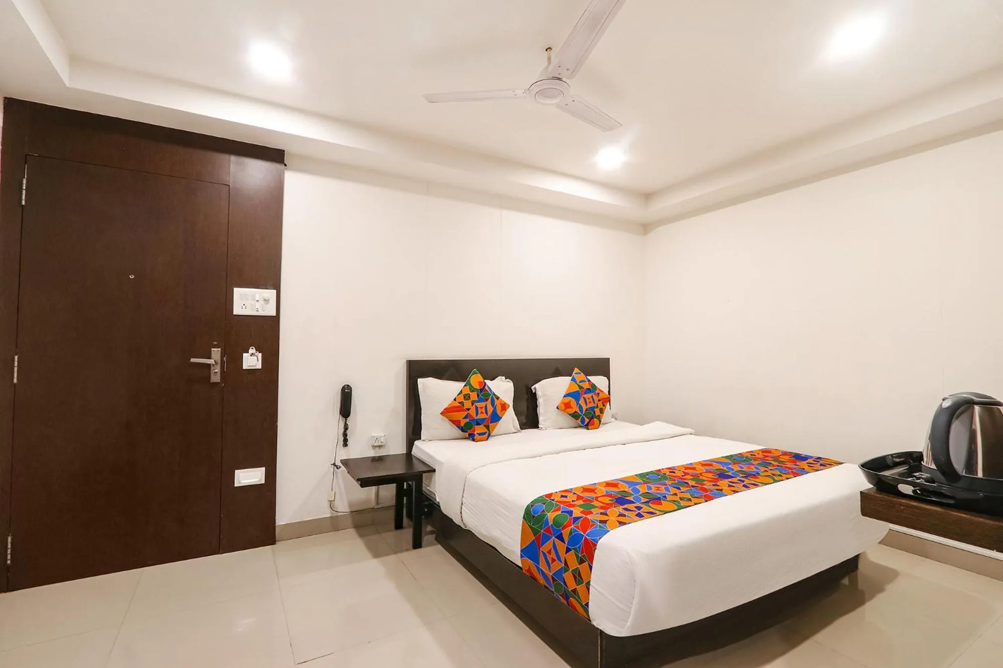 Bed in FabHotel Blue Dawn - Gachibowli - Nr ISB