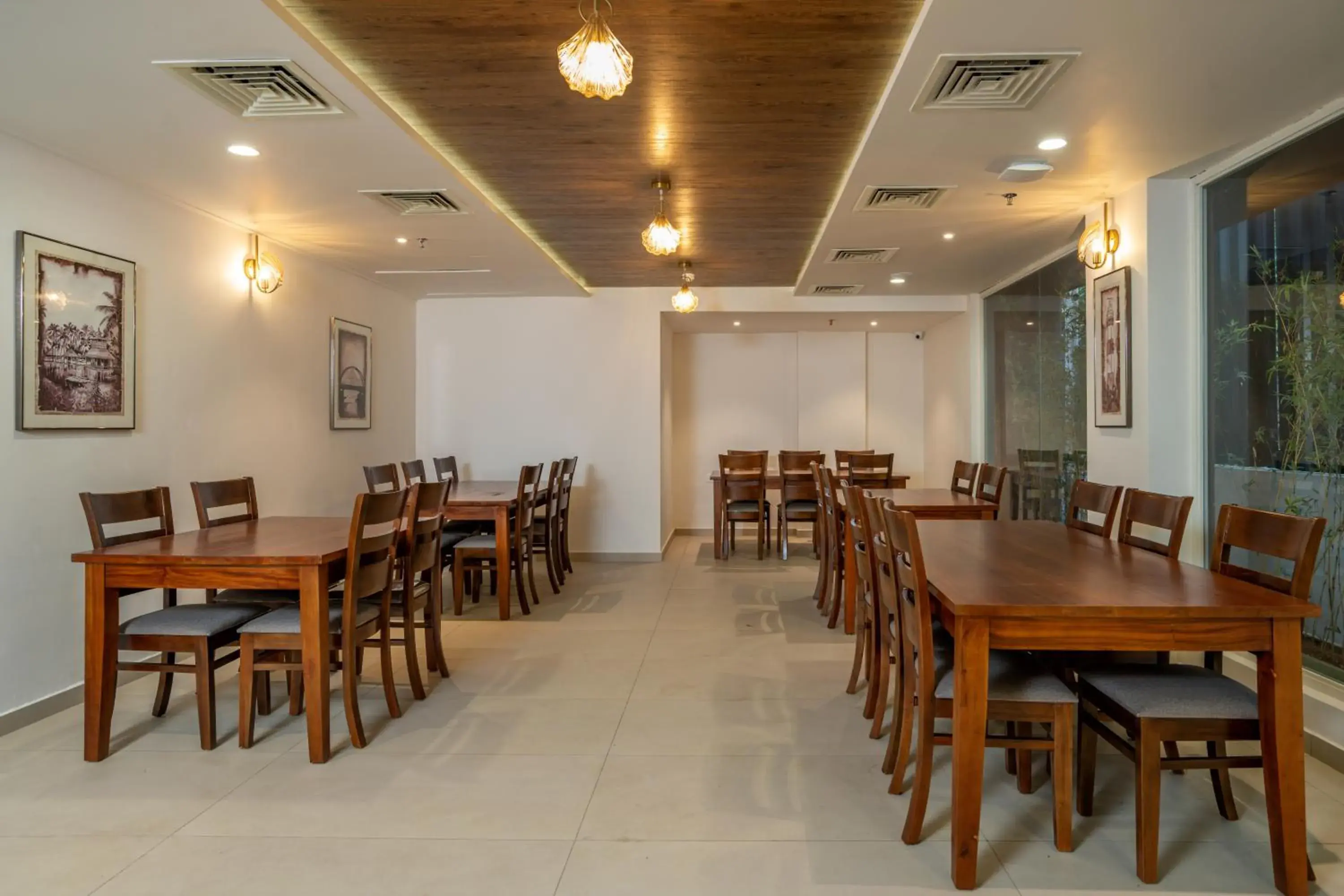 Restaurant/places to eat in The Trios Hotel Restaurant/places to eat in The Trios Hotel