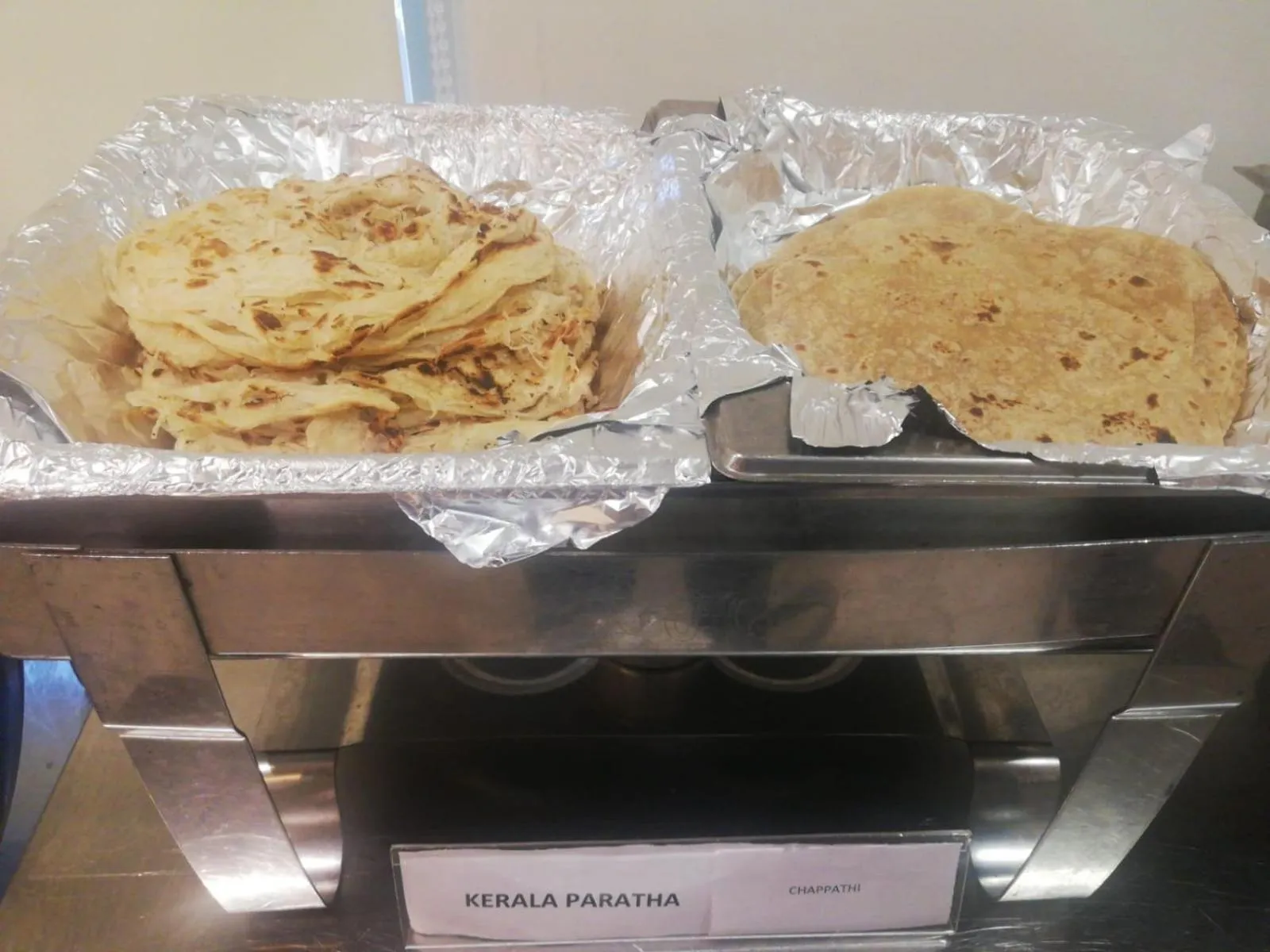 Restaurant/places to eat in The Trios Hotel