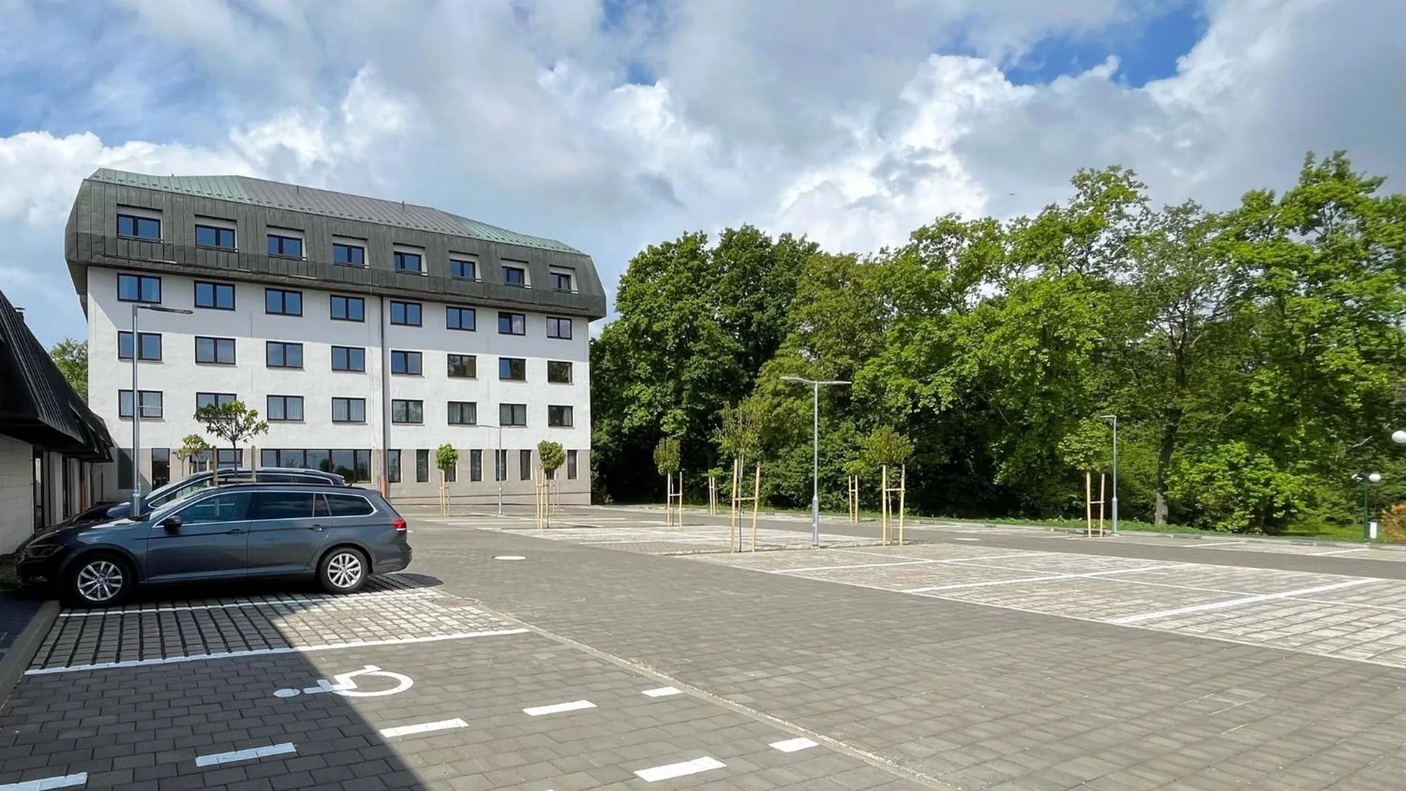 Parking in Hotel Globus