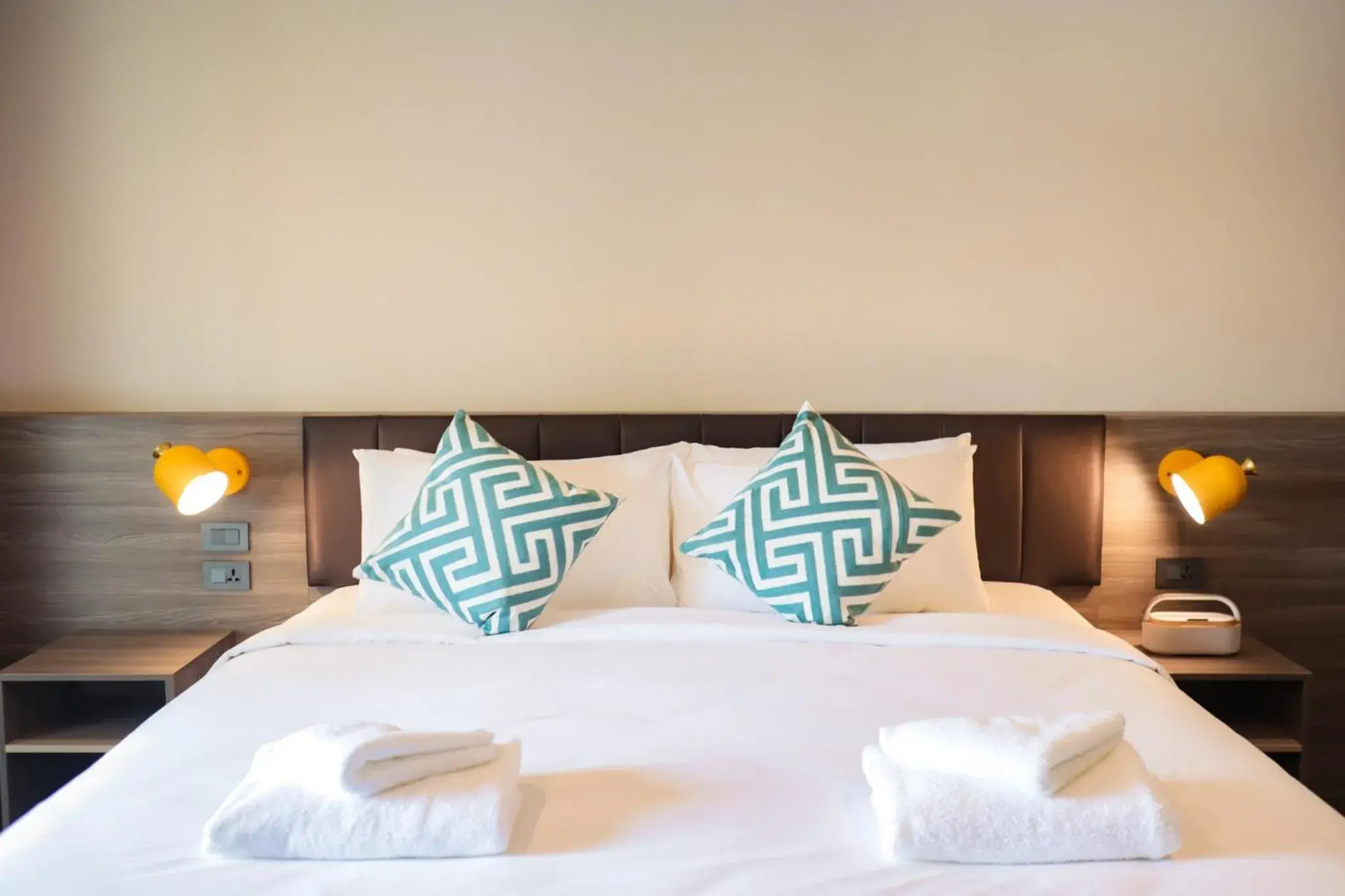 Deluxe Double or Twin Room in SureStay by Best Western Iconic Ari-Jatujak Deluxe Double or Twin Room in SureStay by Best Western Iconic Ari-Jatujak