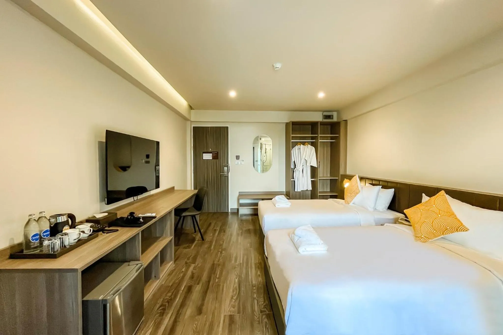 Bed in SureStay by Best Western Iconic Ari-Jatujak