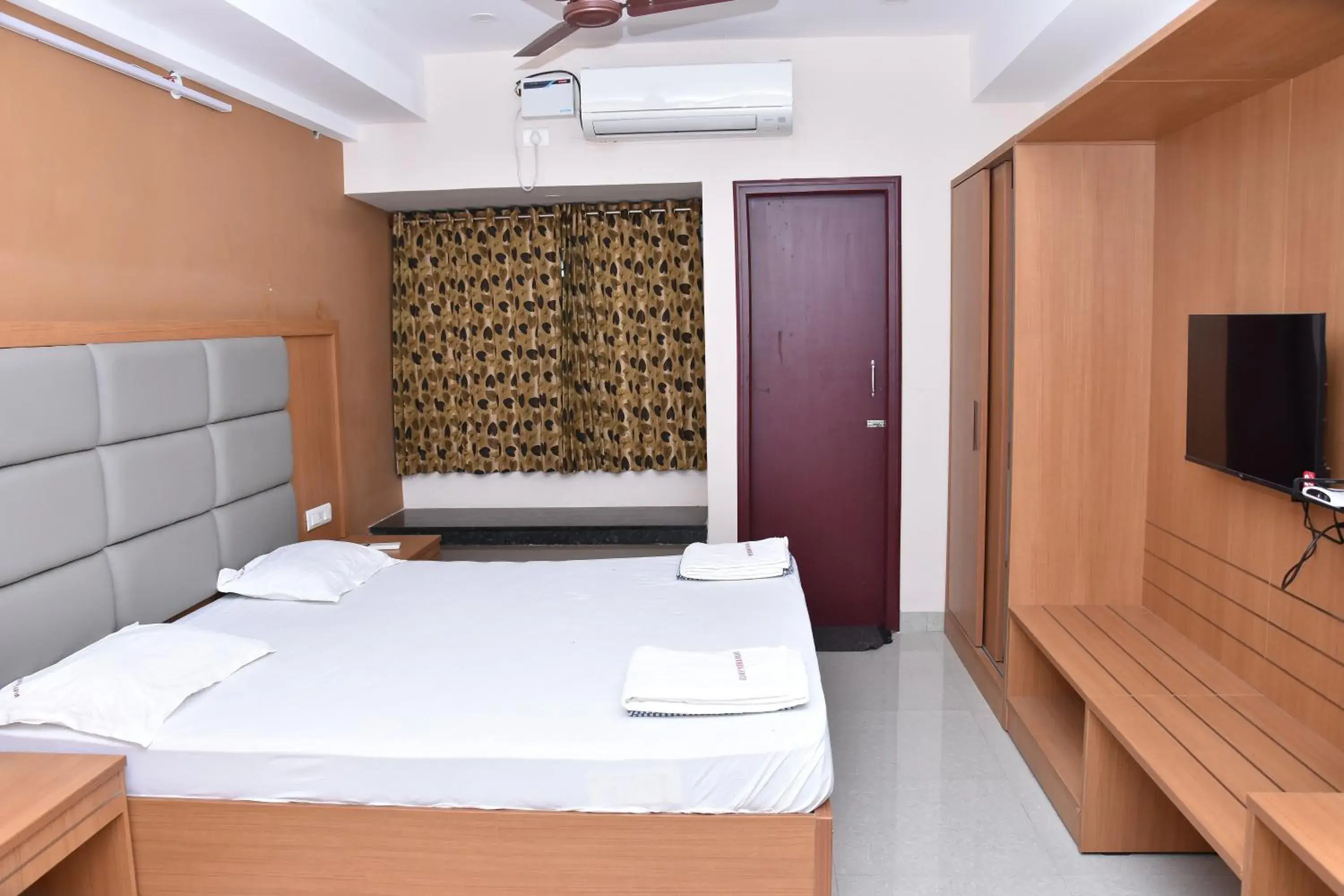 Hotel Vijay Krishna Hotel Vijay Krishna