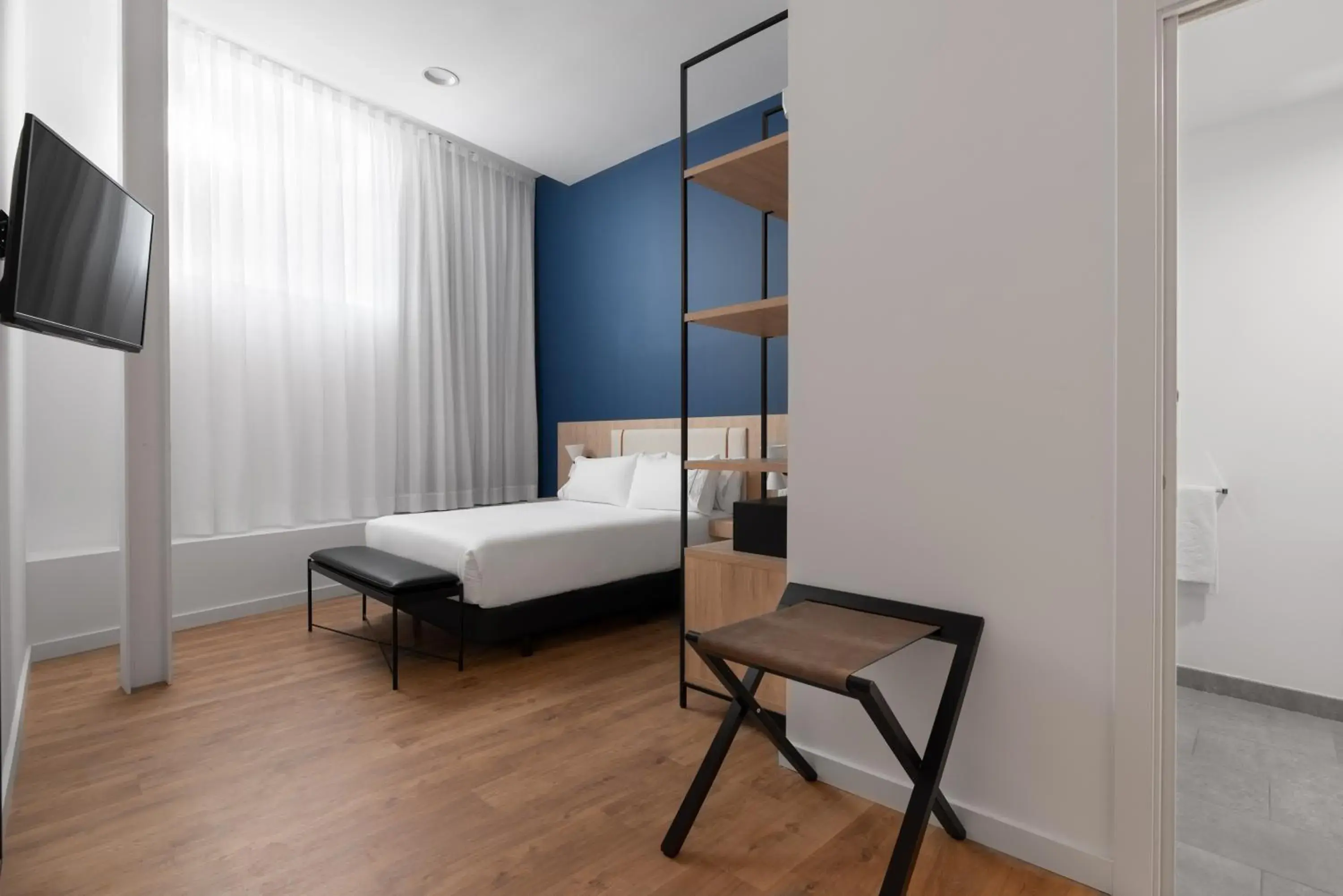 Photo of the whole room, Bed in Exe Vigo Photo of the whole room, Bed in Exe Vigo