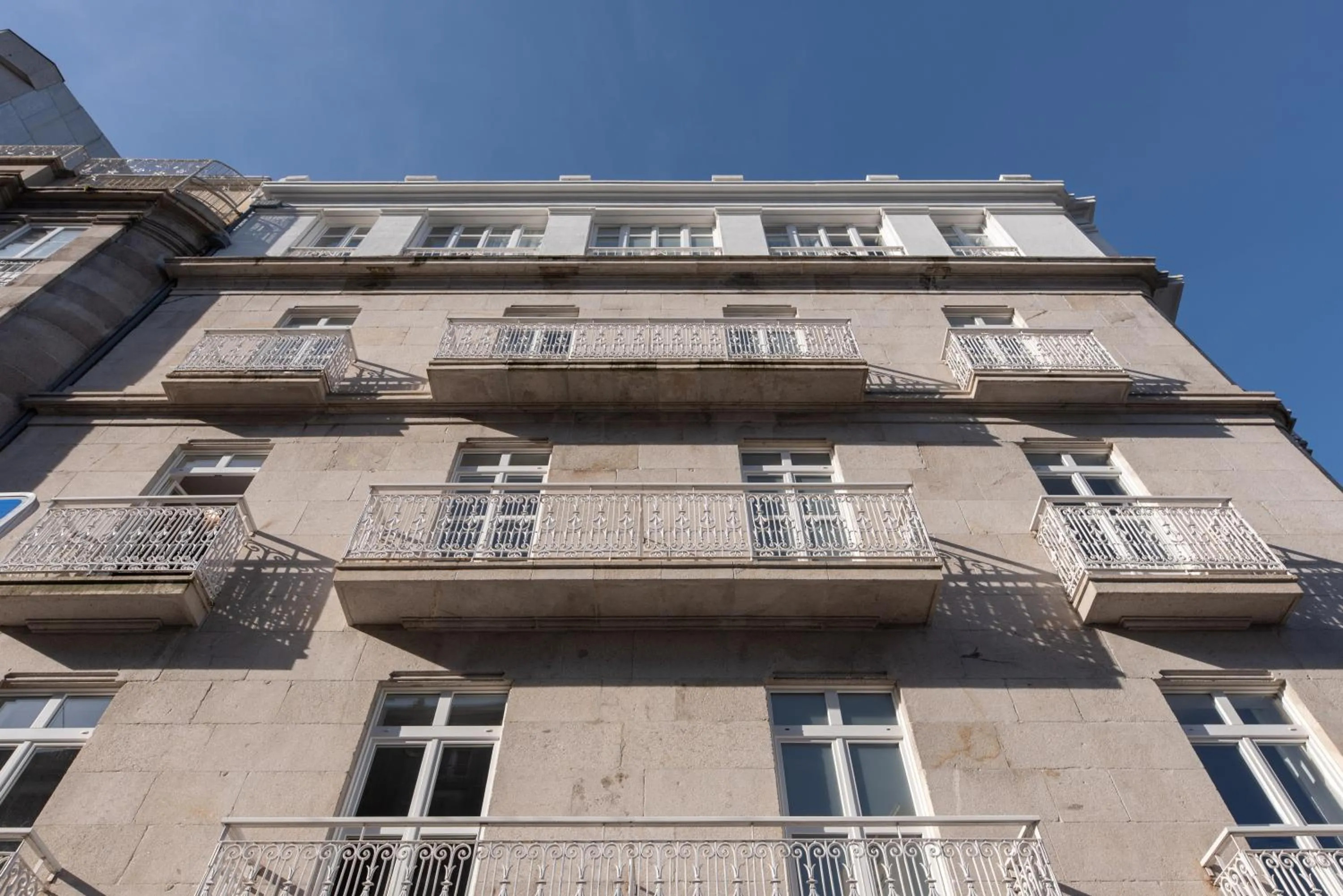 Property building in Exe Vigo