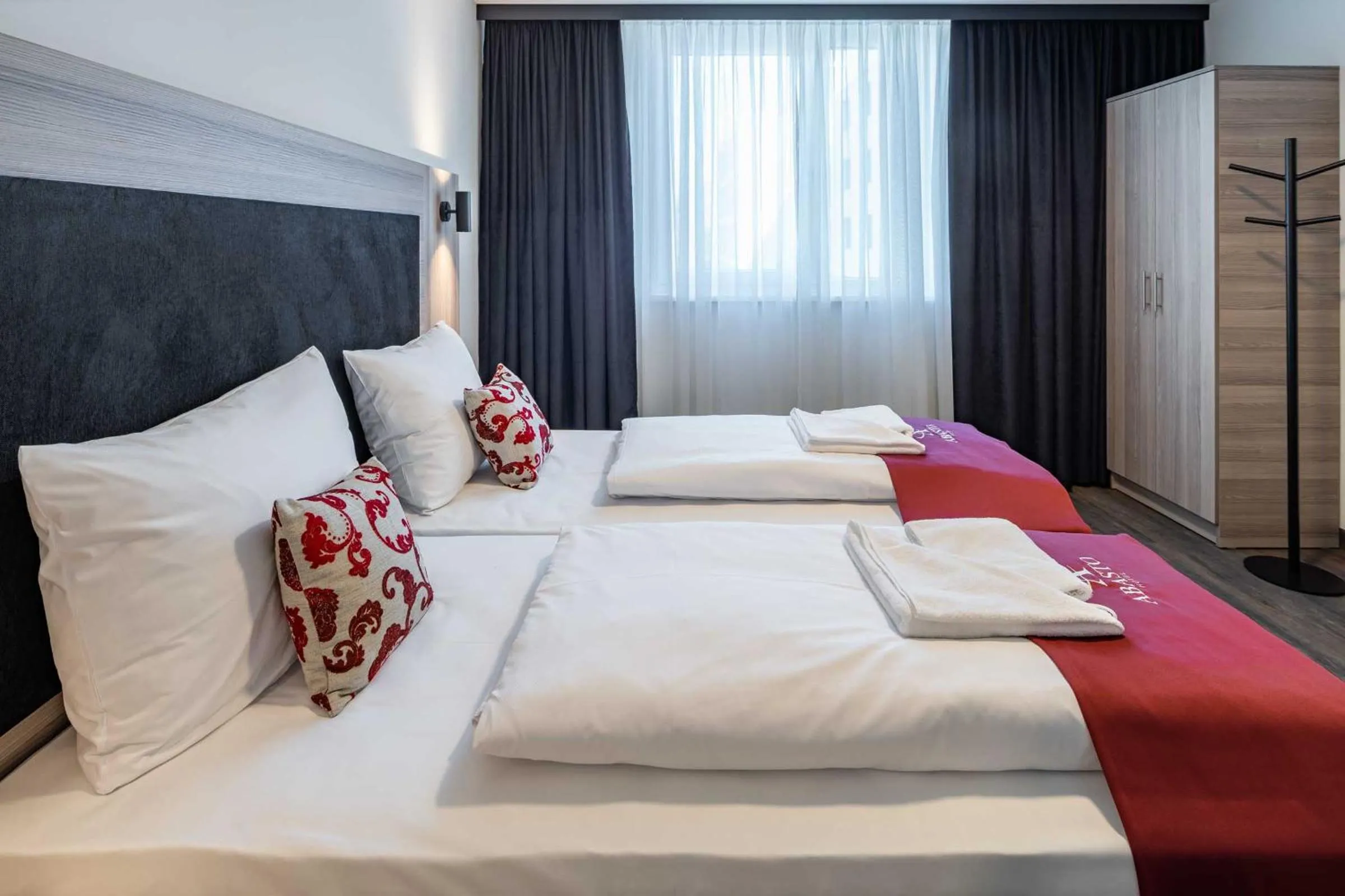 Bed in Abasto Hotel Dachau