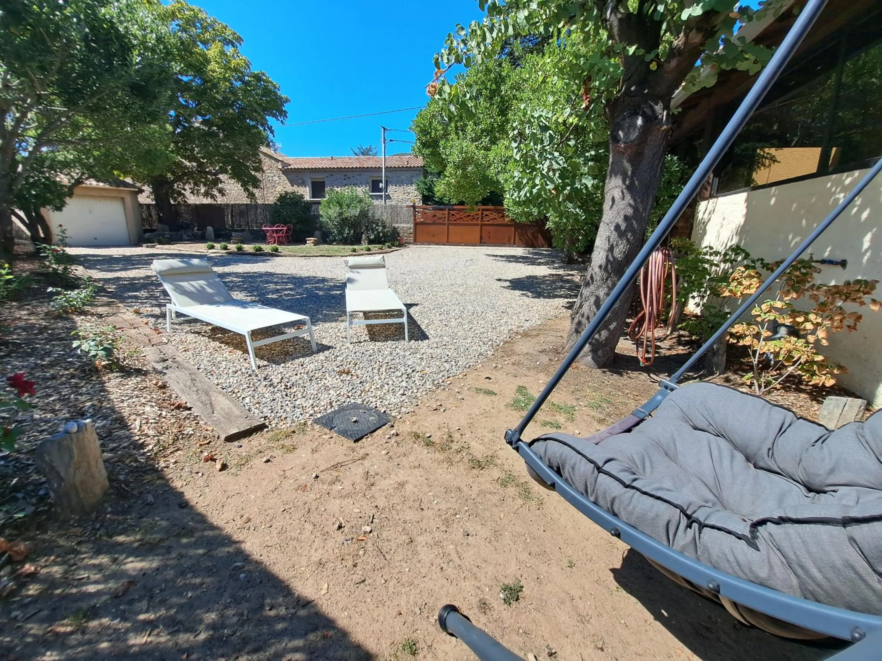 Garden in L'Interlude