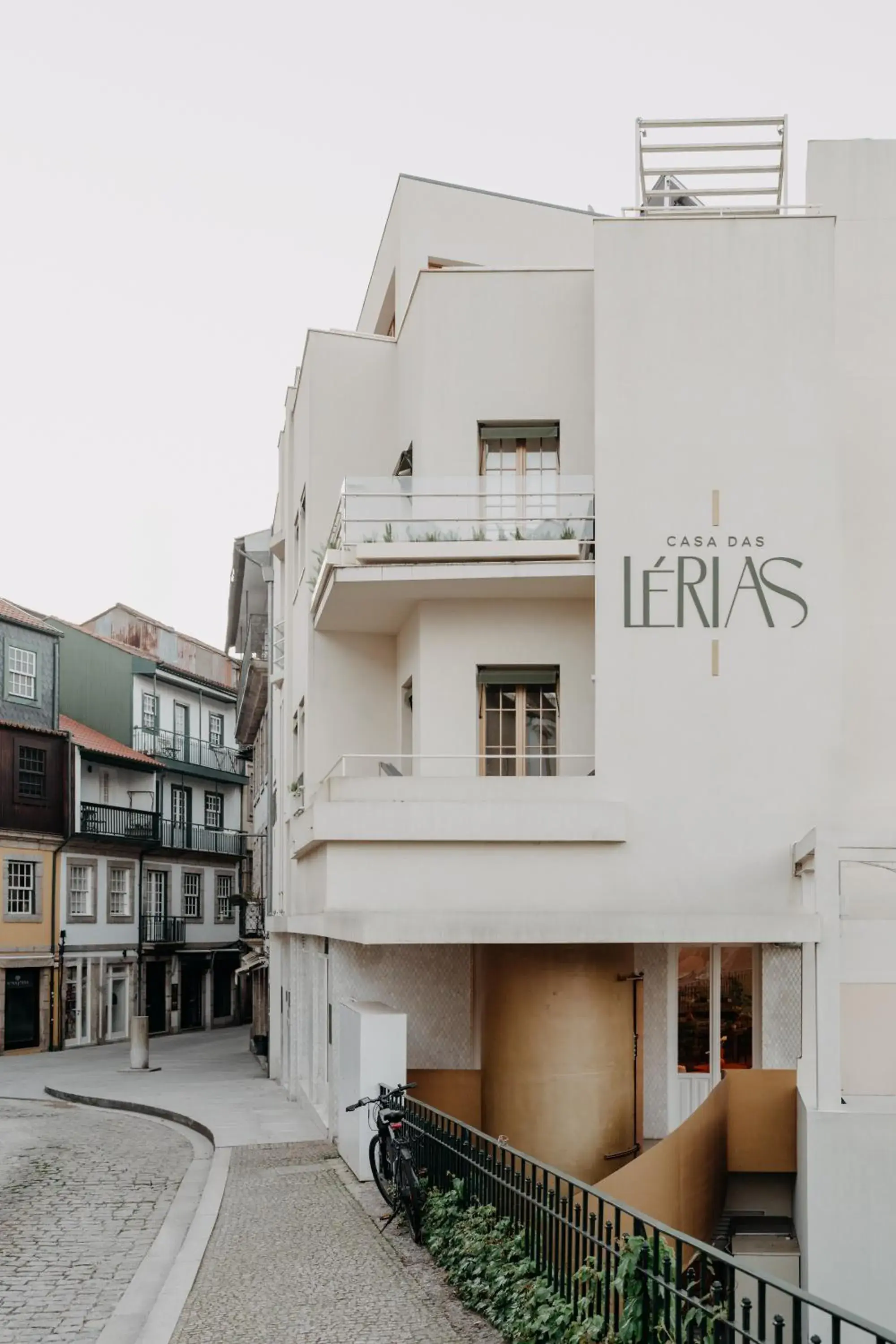 Property building in Casa das Lérias Property building in Casa das Lérias