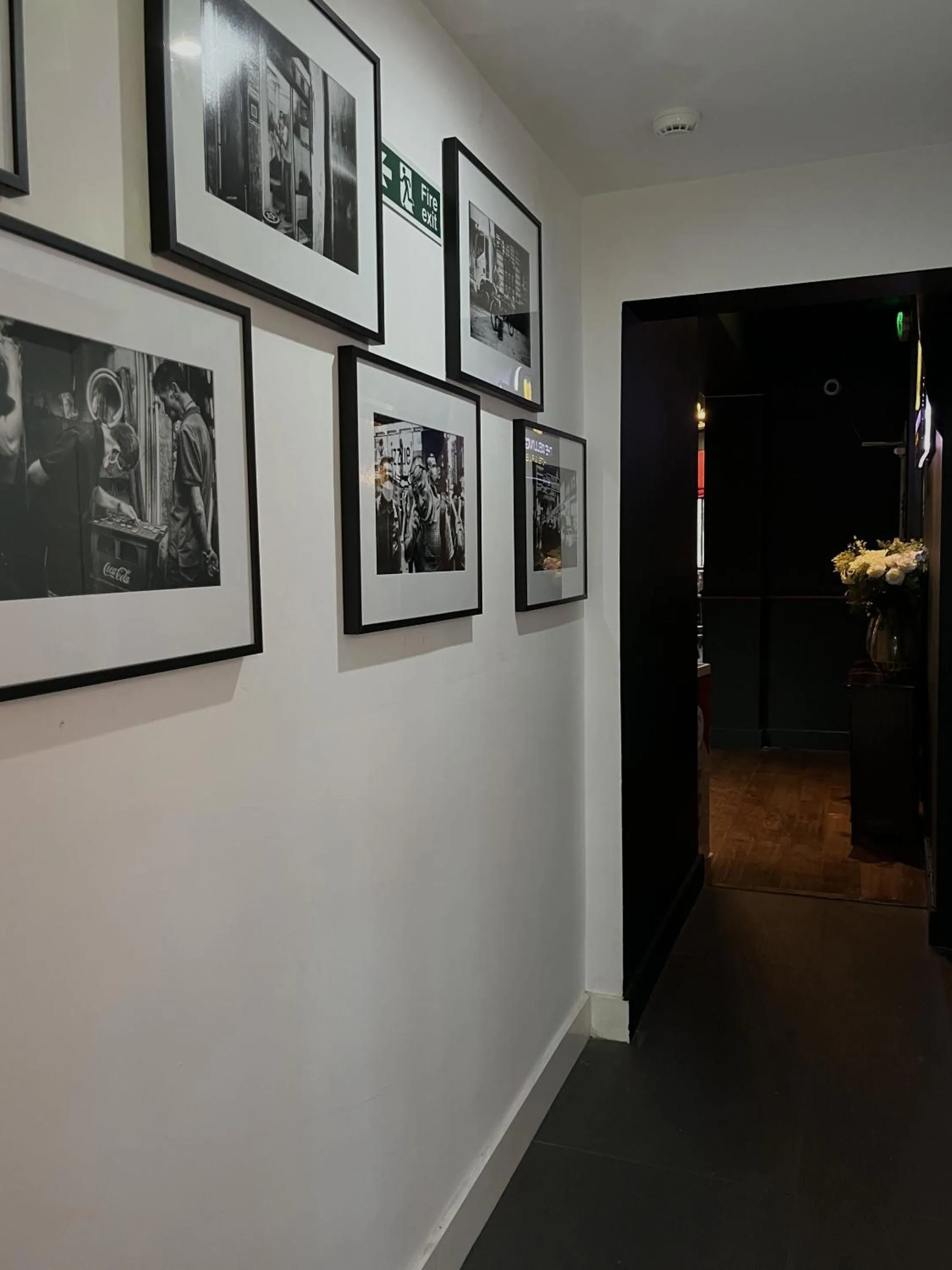 Lounge or bar in The Wellington Hotel Birmingham - Breakfast Included, Near O2 Academy & City Centre