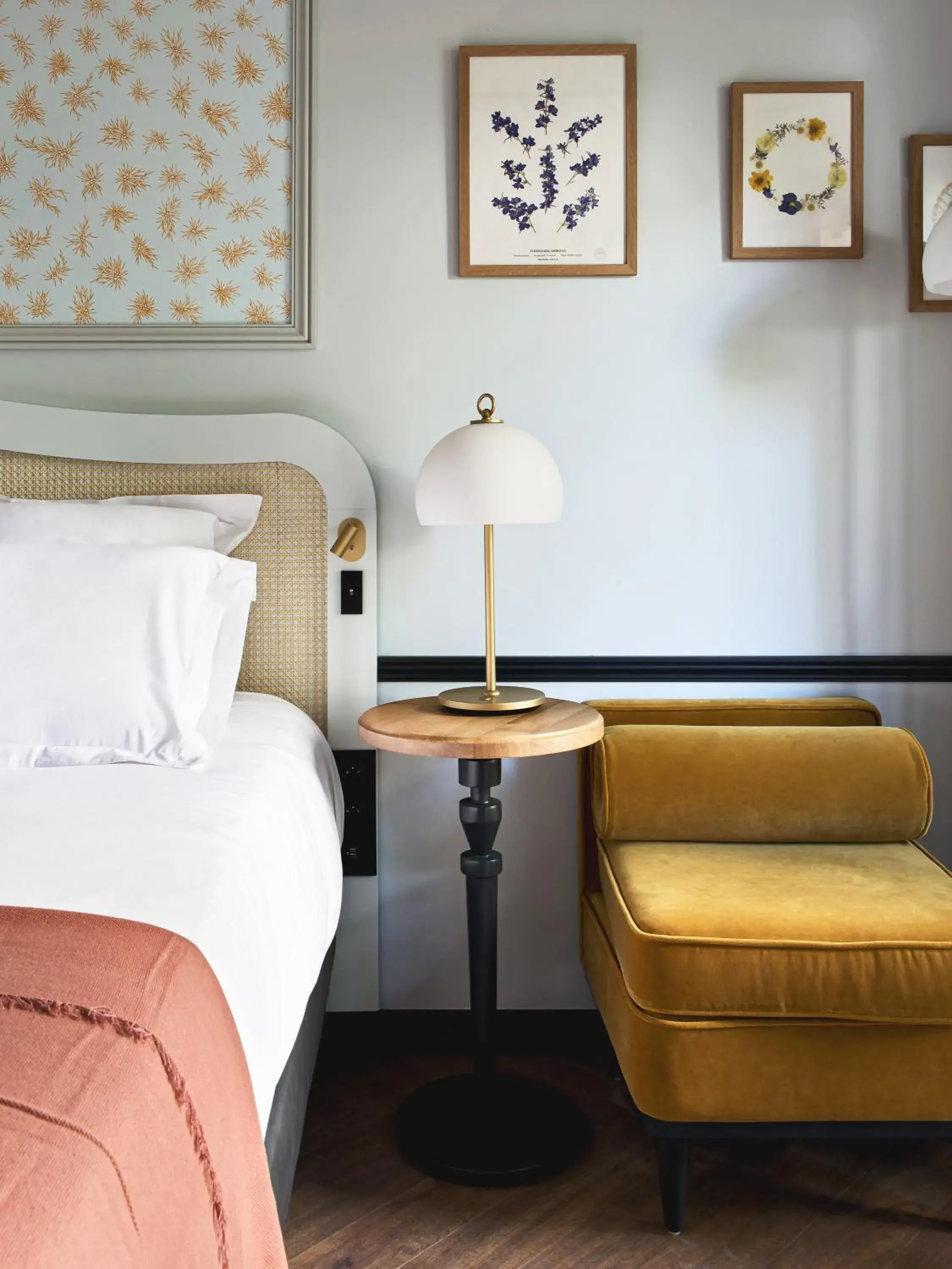 Bedroom, Bed in Hôtel Botaniste Bedroom, Bed in Hôtel Botaniste