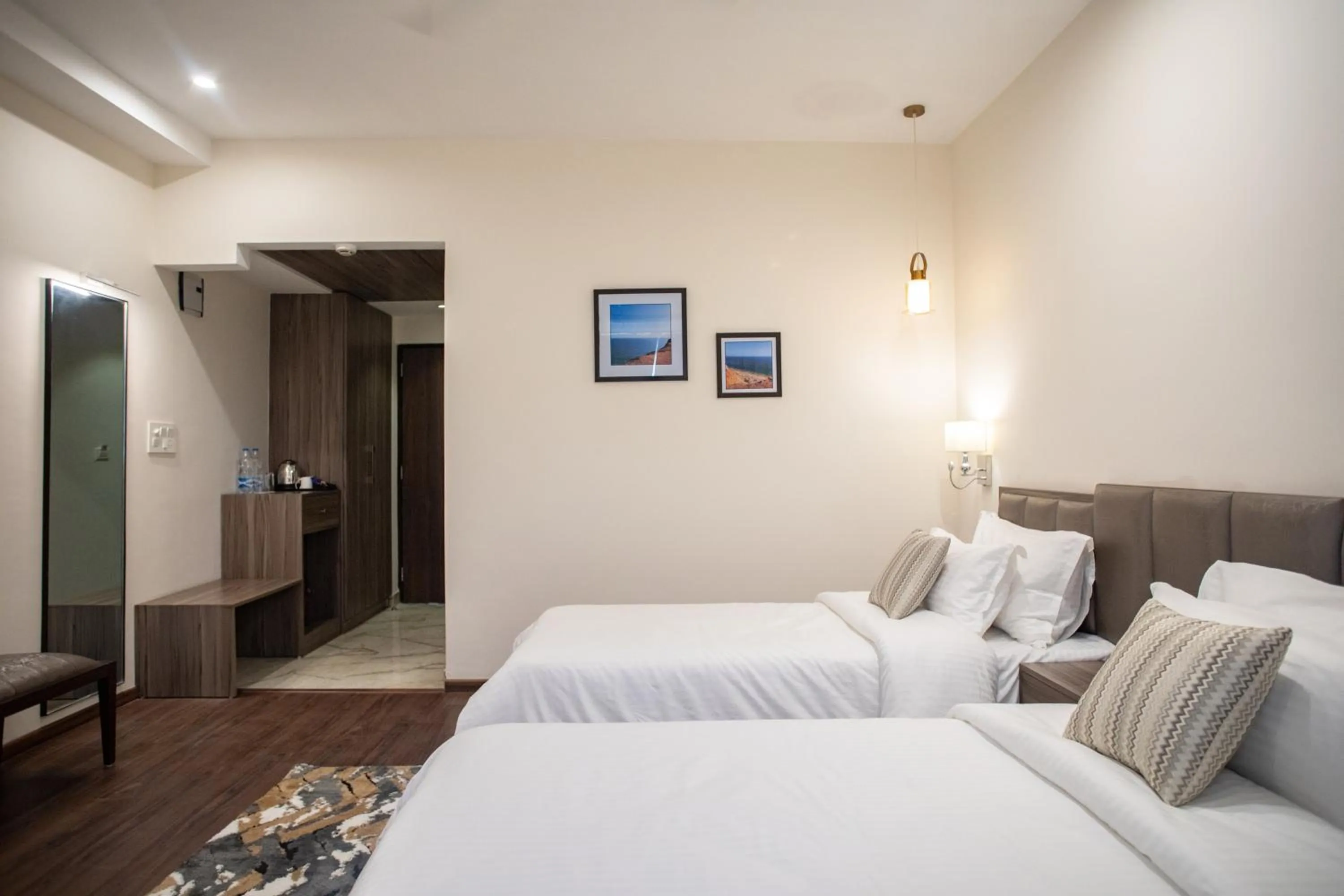 Photo of the whole room, Bed in Hotel Alaya