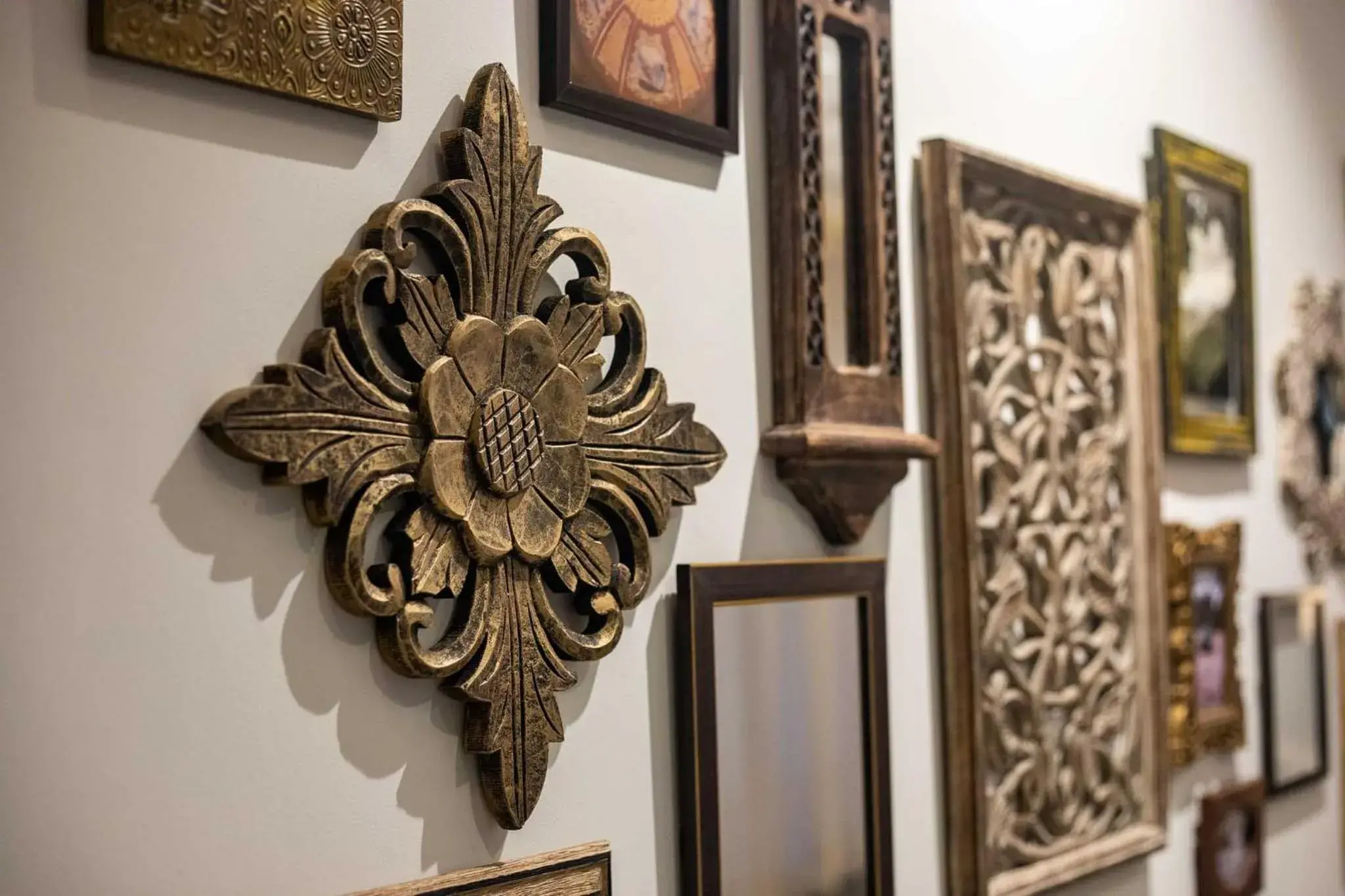 Lobby or reception in Hotel Alaya Lobby or reception in Hotel Alaya