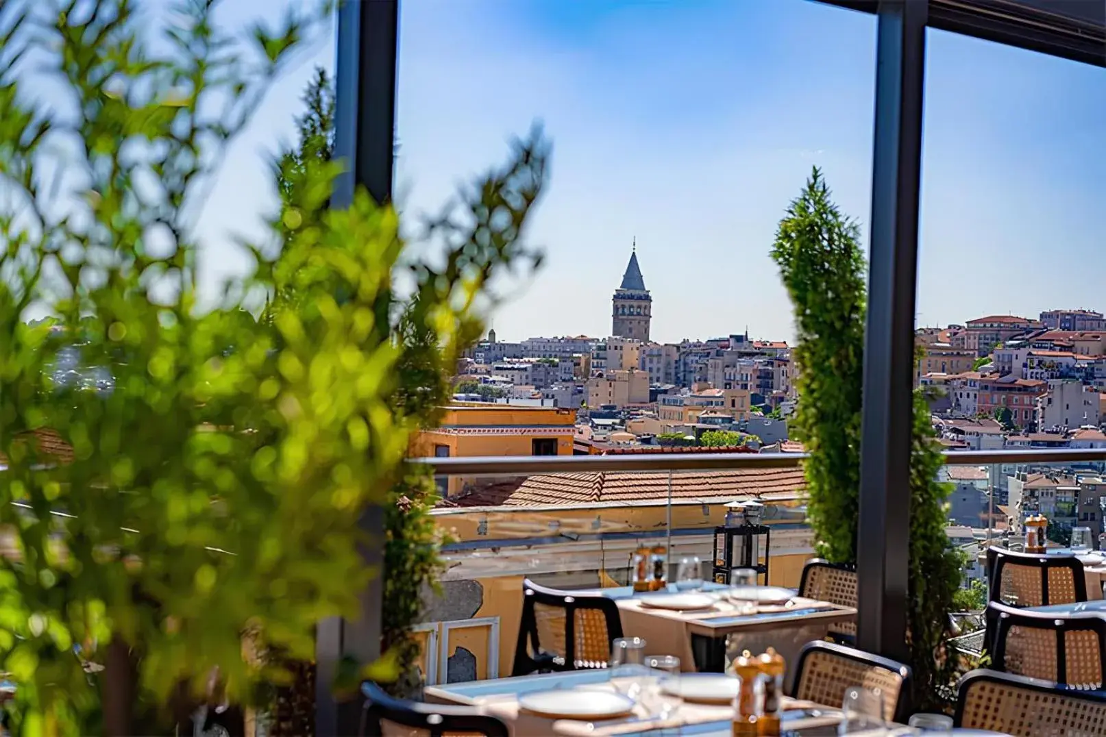 Fragments Hotel Fragments Hotel