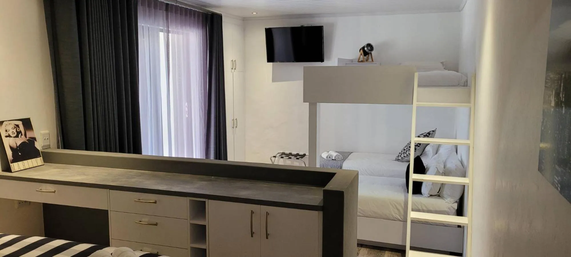 Bedroom in Rox and Sea Country Lodge