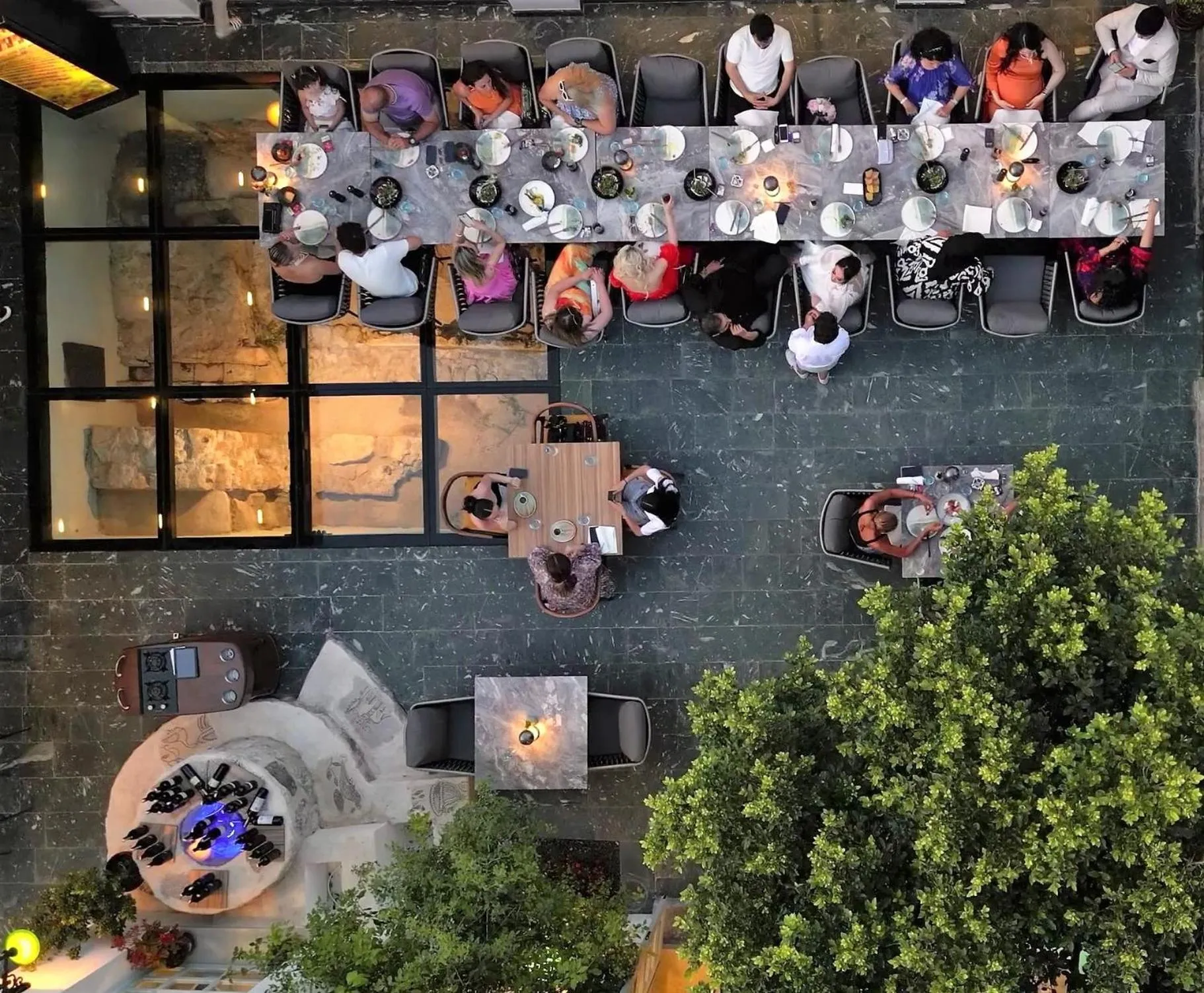 Restaurant/places to eat in Kocadon Hotel