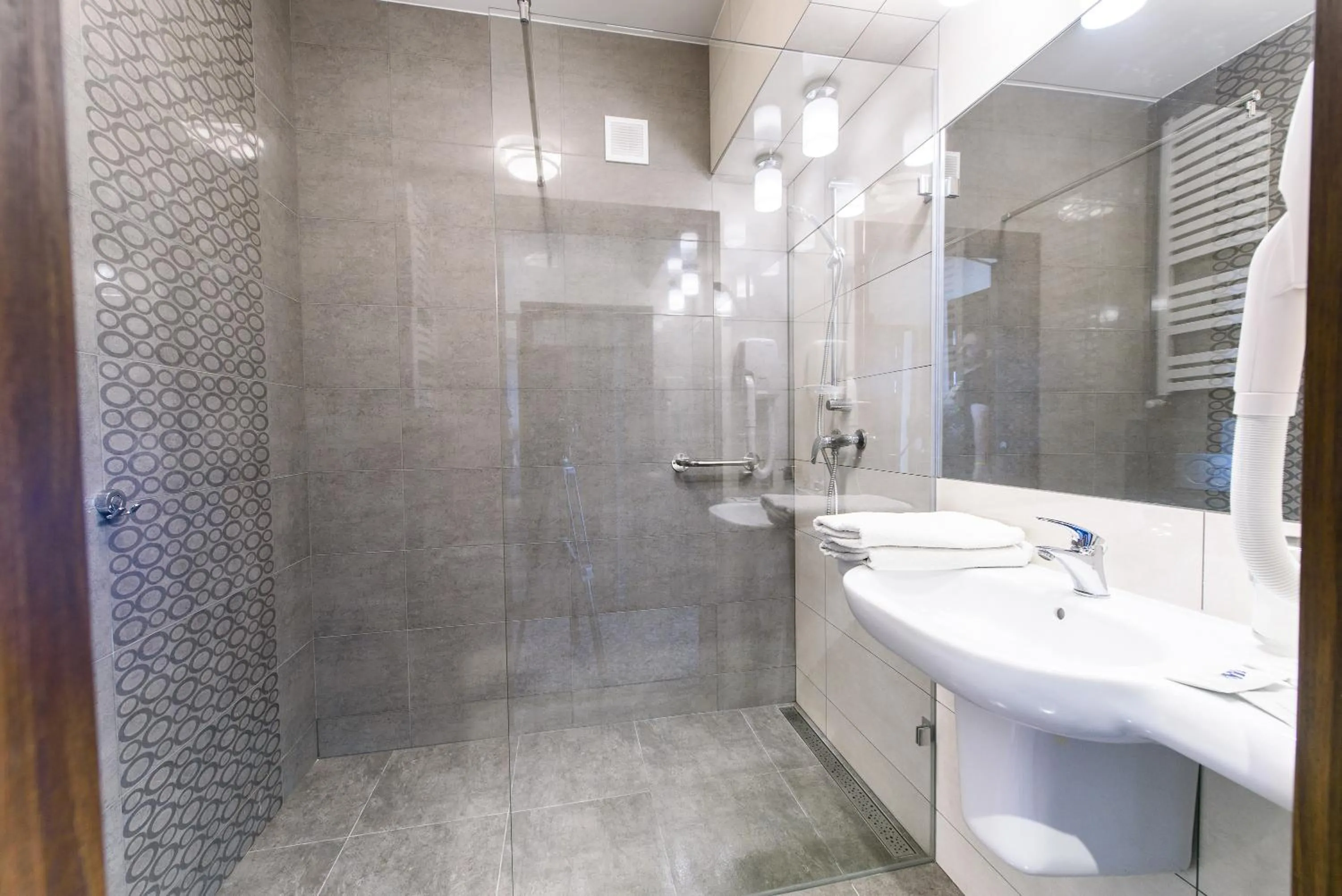 Bathroom in Hotel Nowy Dwór
