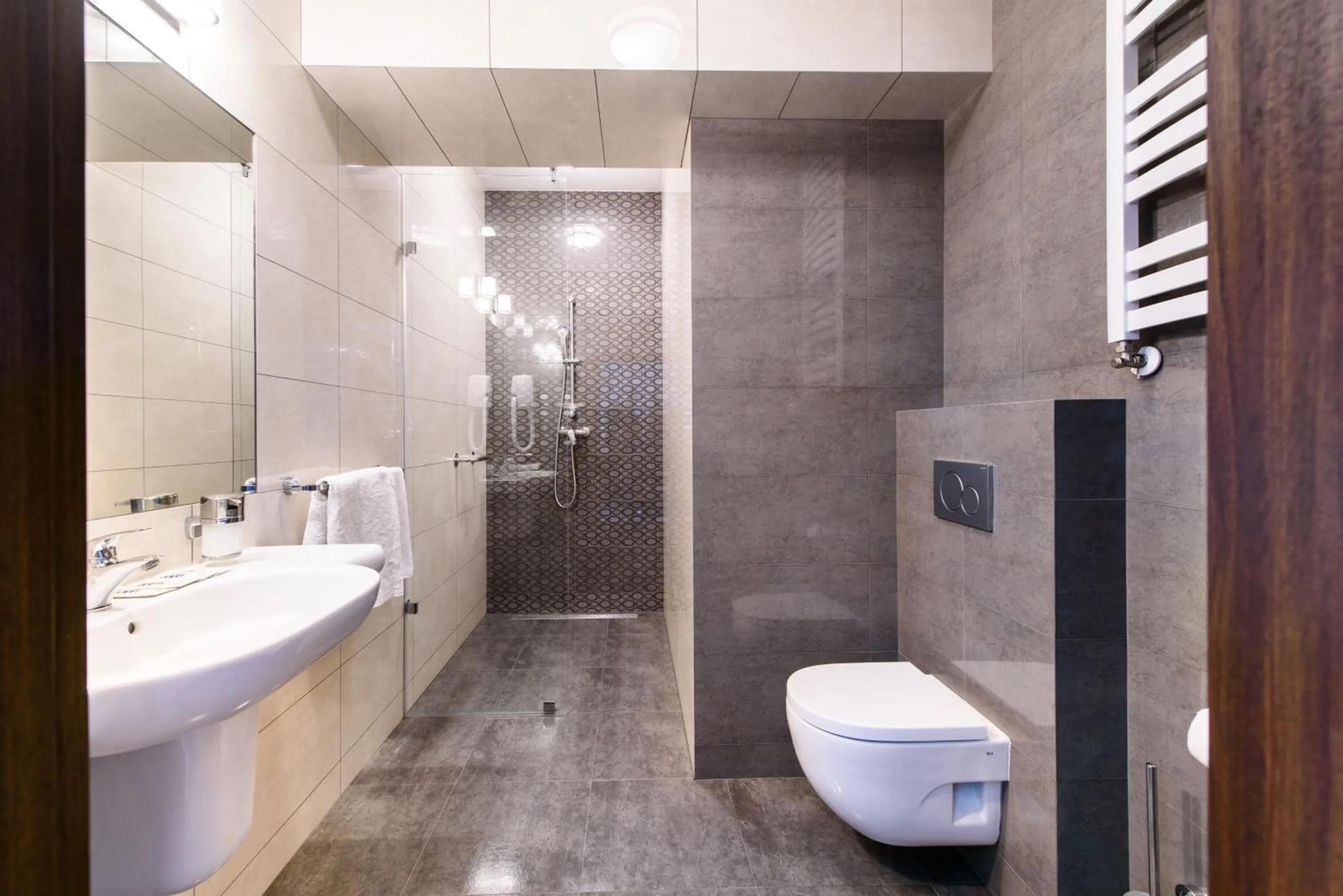 Bathroom in Hotel Nowy Dwór