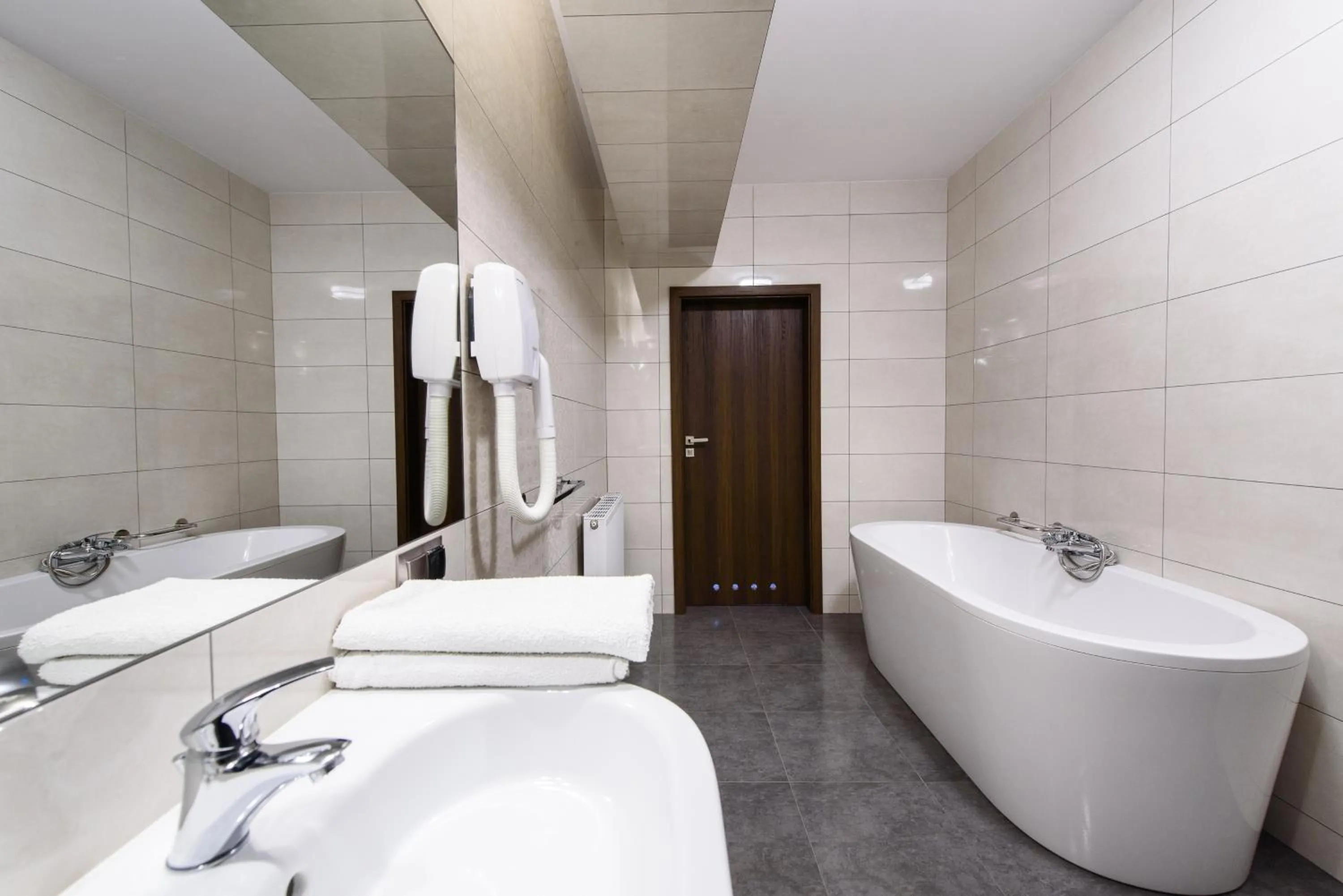Shower in Hotel Nowy Dwór