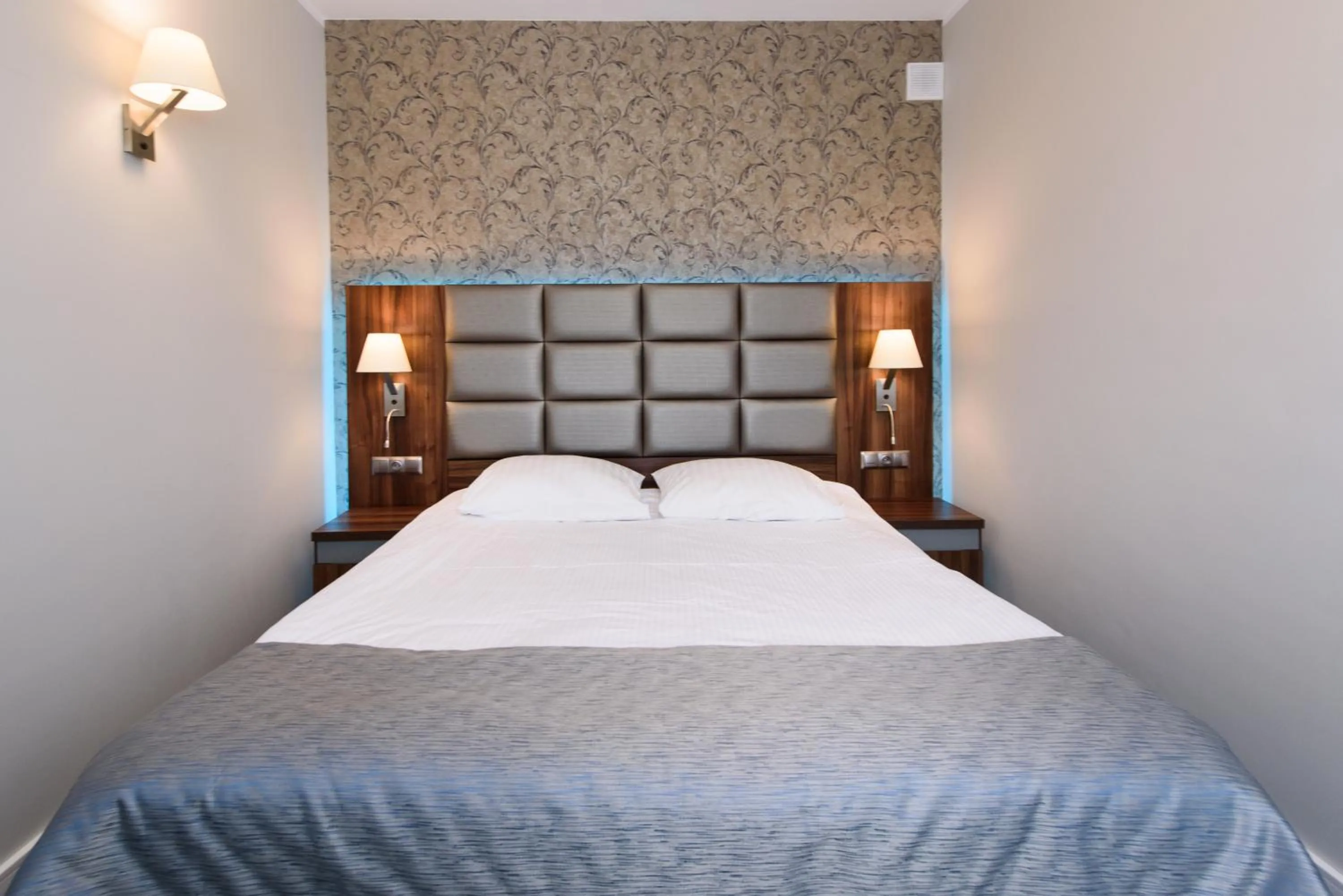 Bed in Hotel Nowy Dwór
