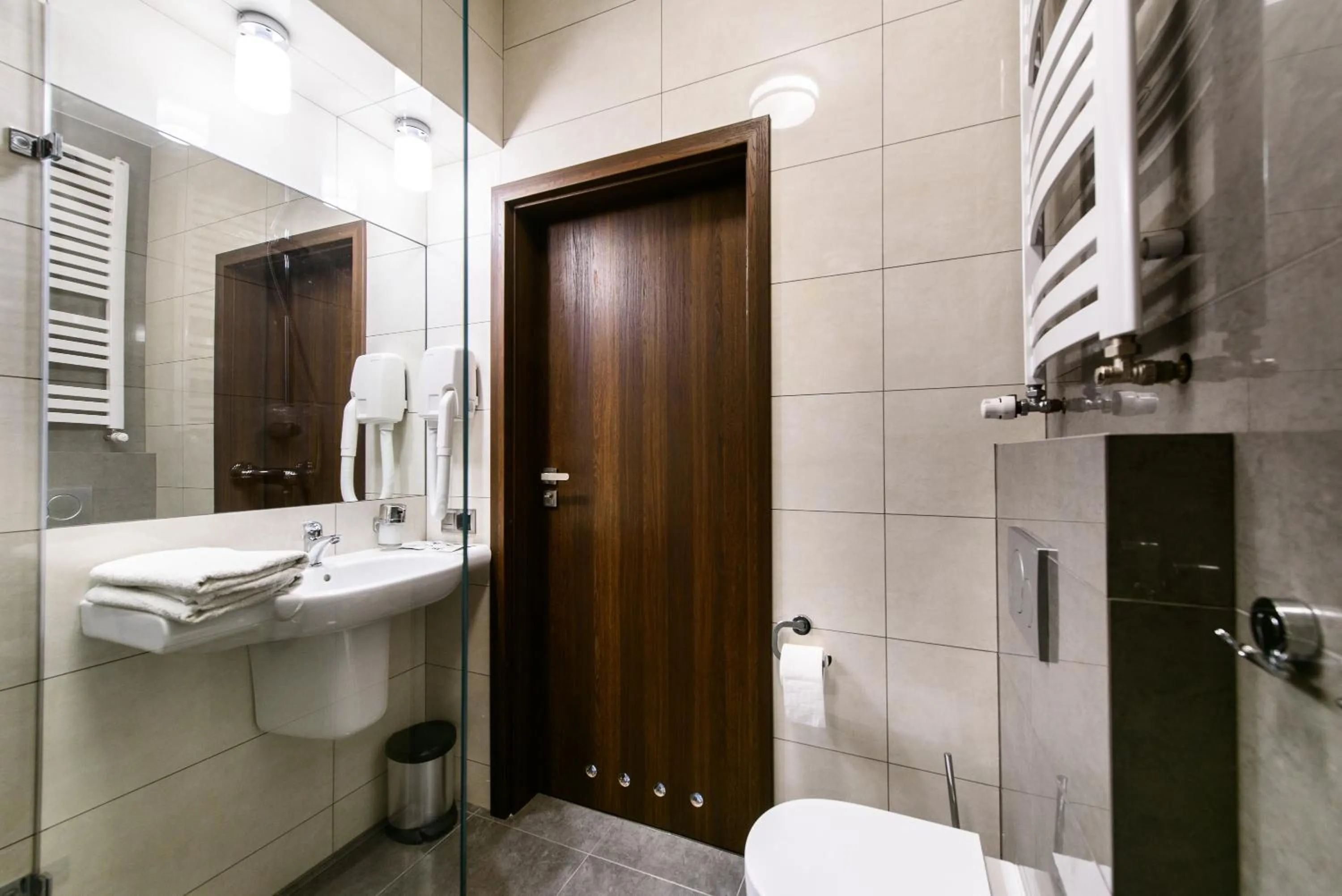 Shower in Hotel Nowy Dwór
