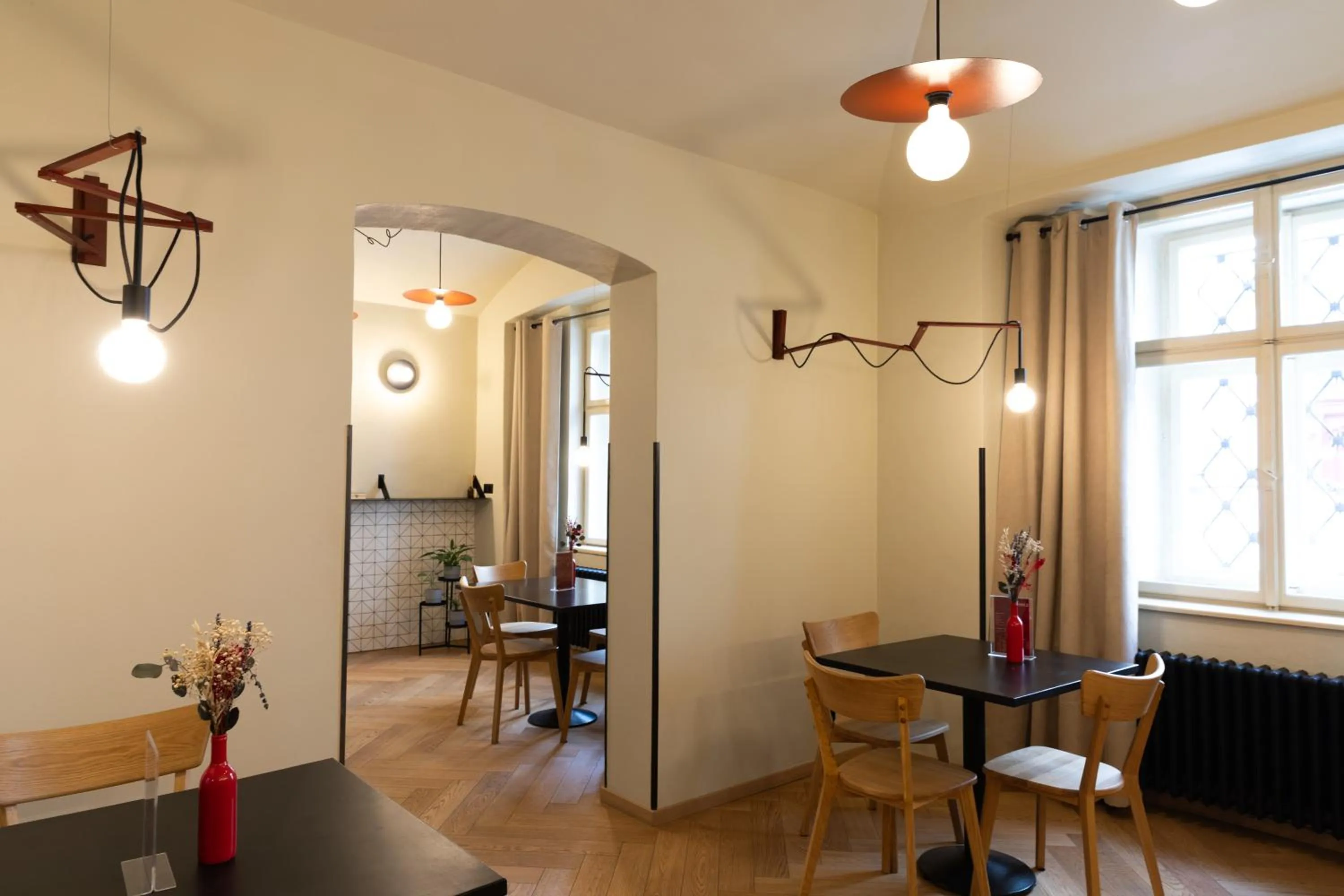 Lounge or bar in Sir Toby's Midtown