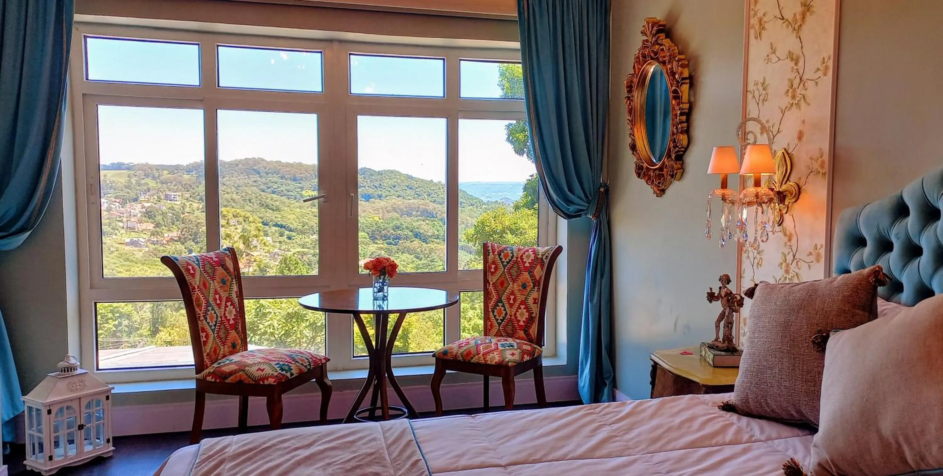 Photo of the whole room, Bed in Le Boutique Hotel Gramado - Exclusivo para Casais